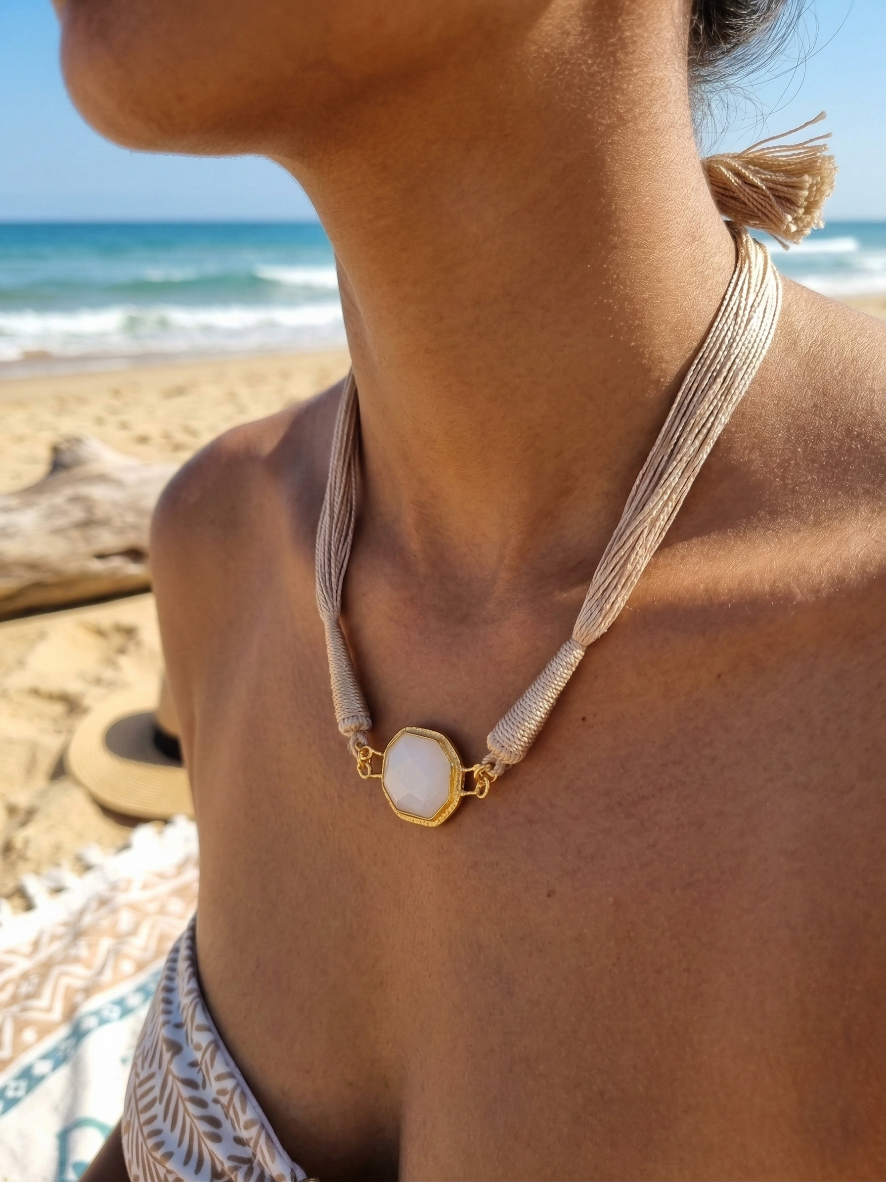 reva - Jasmine's White Moonstone Choker
