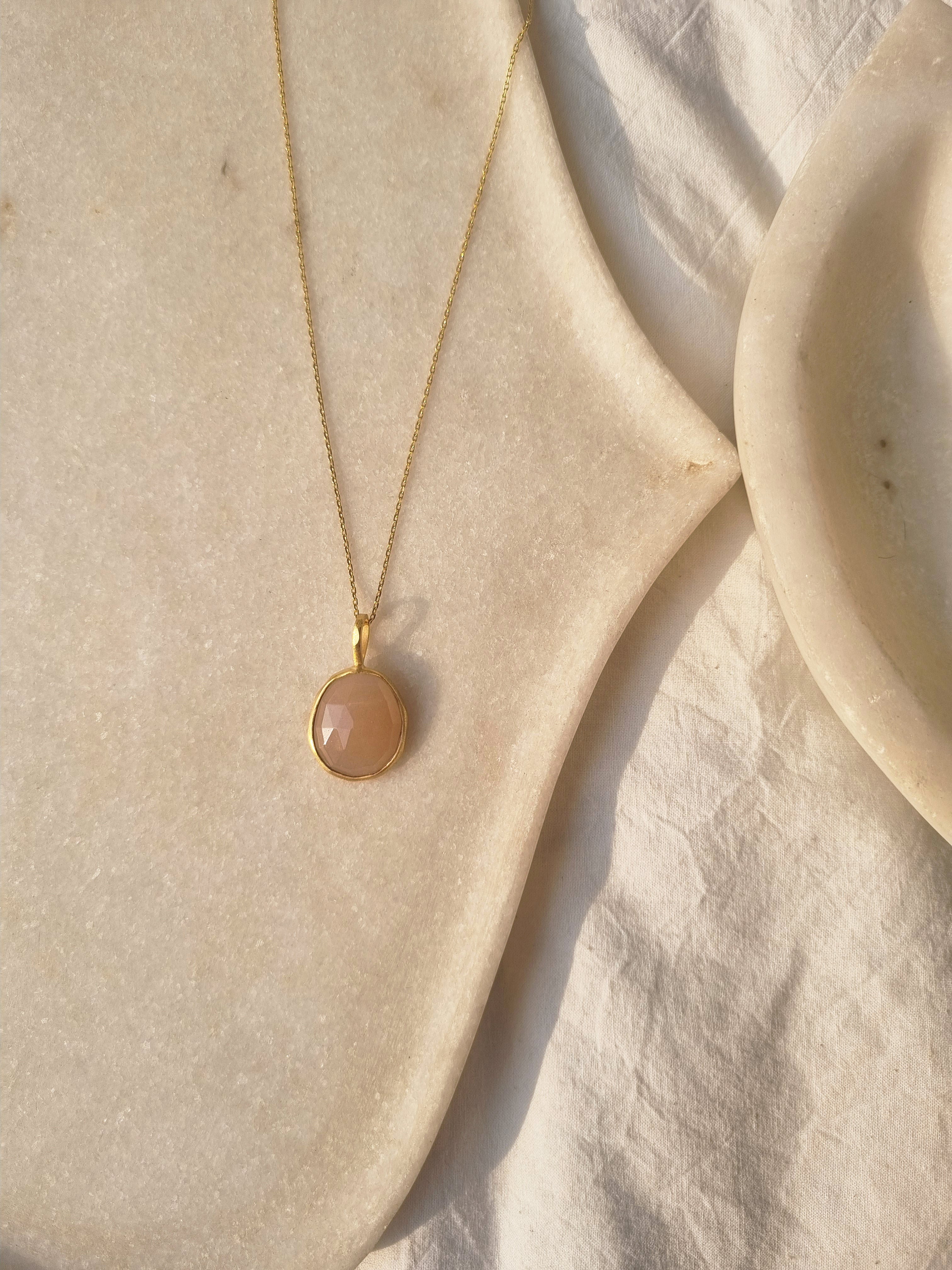 abhya - Peach Moonstone Soul Pendant