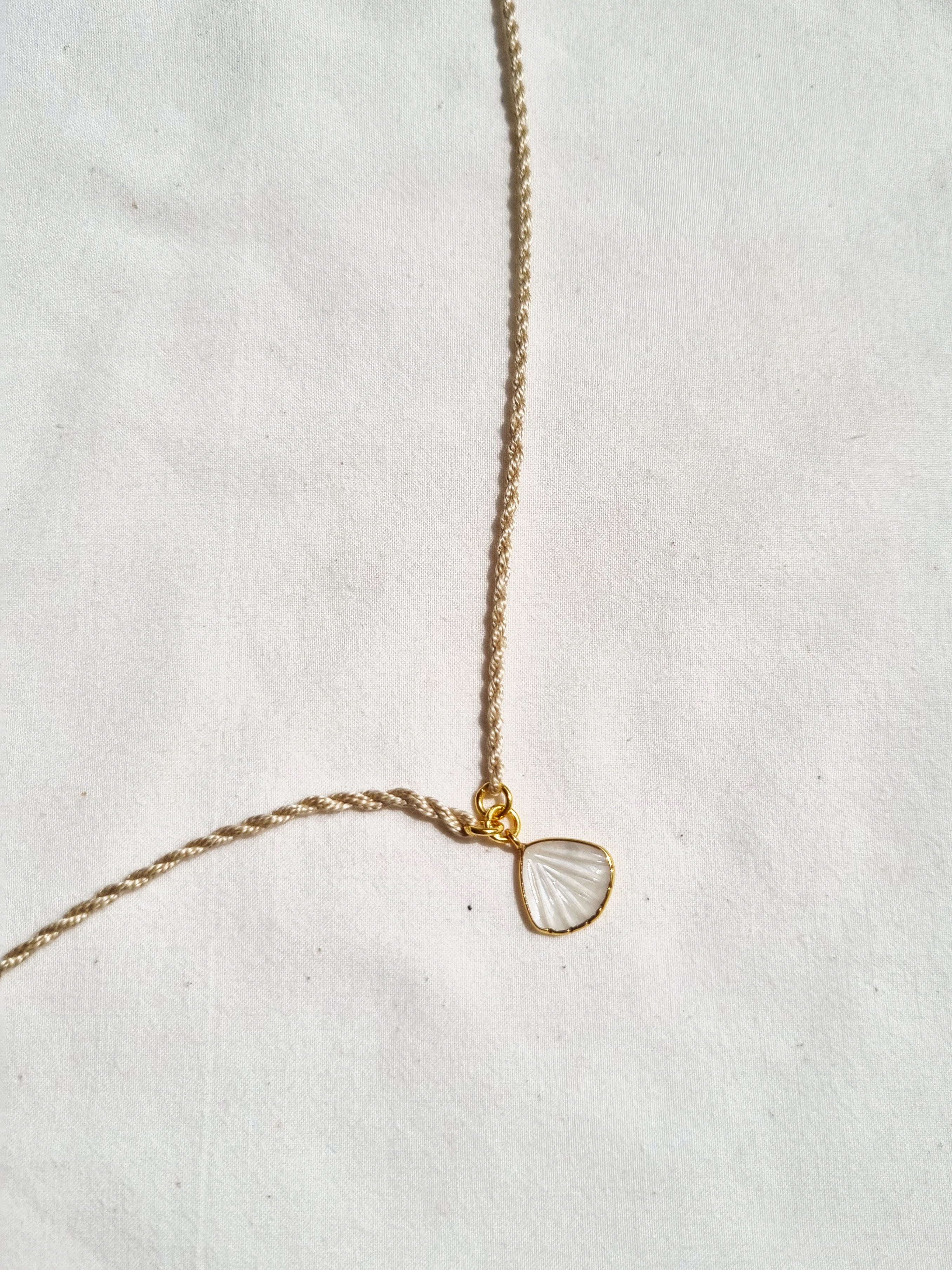 sankha- White Moonstone Shell Charm Rakhi