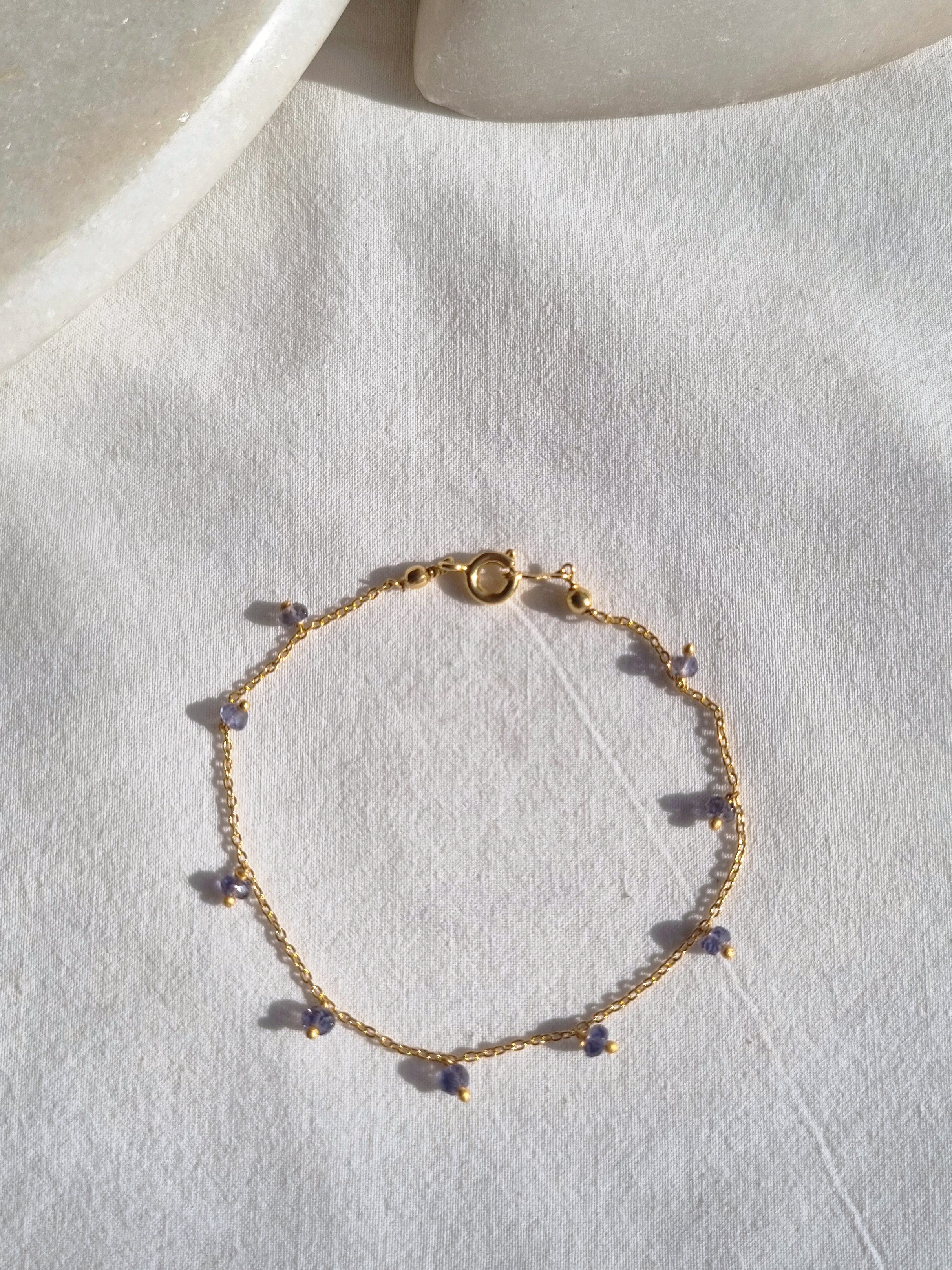 apiti - Iolite Baati Drop Bracelet