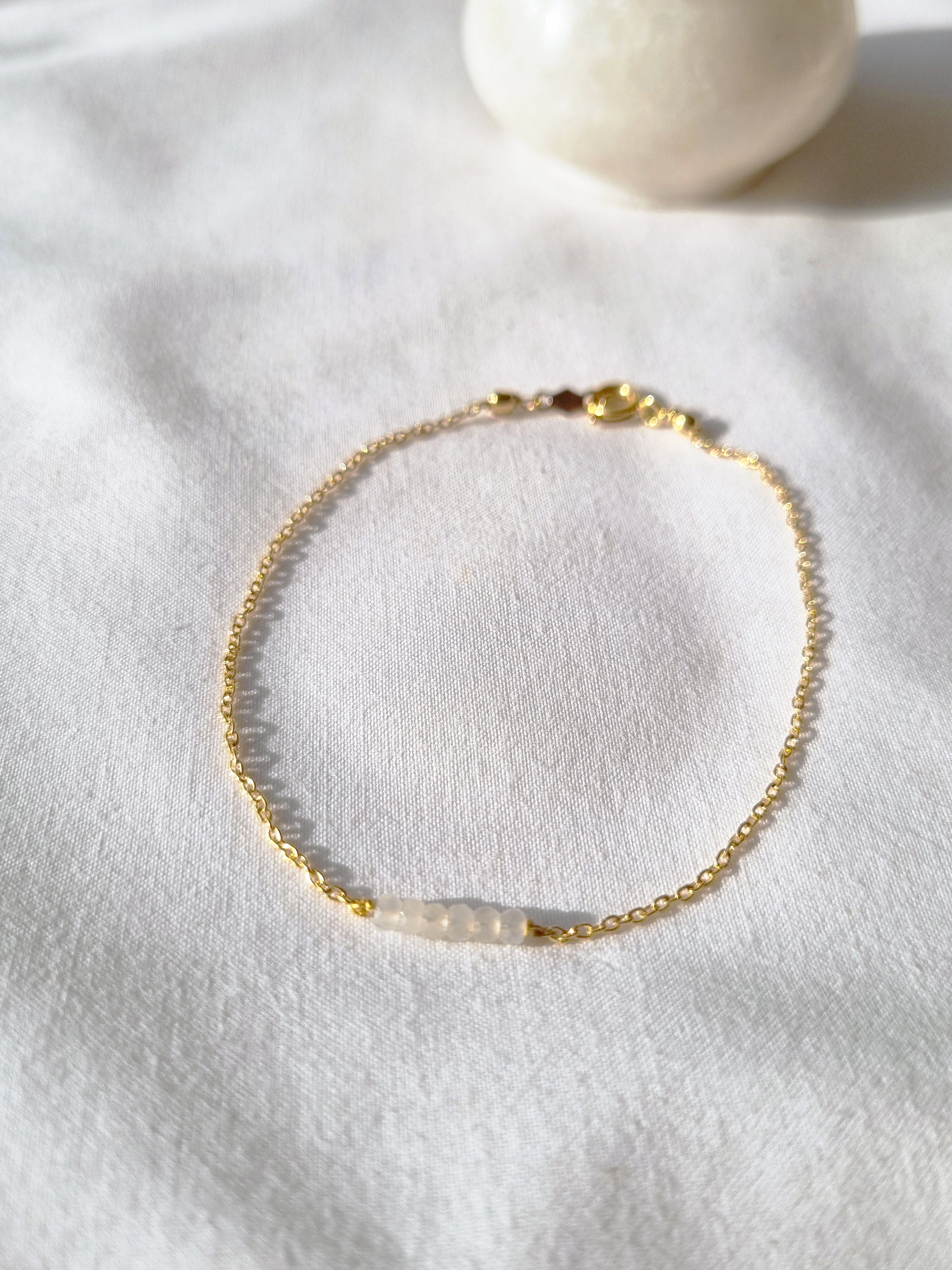 entilae - White Moonstone Baati Bar Bracelet