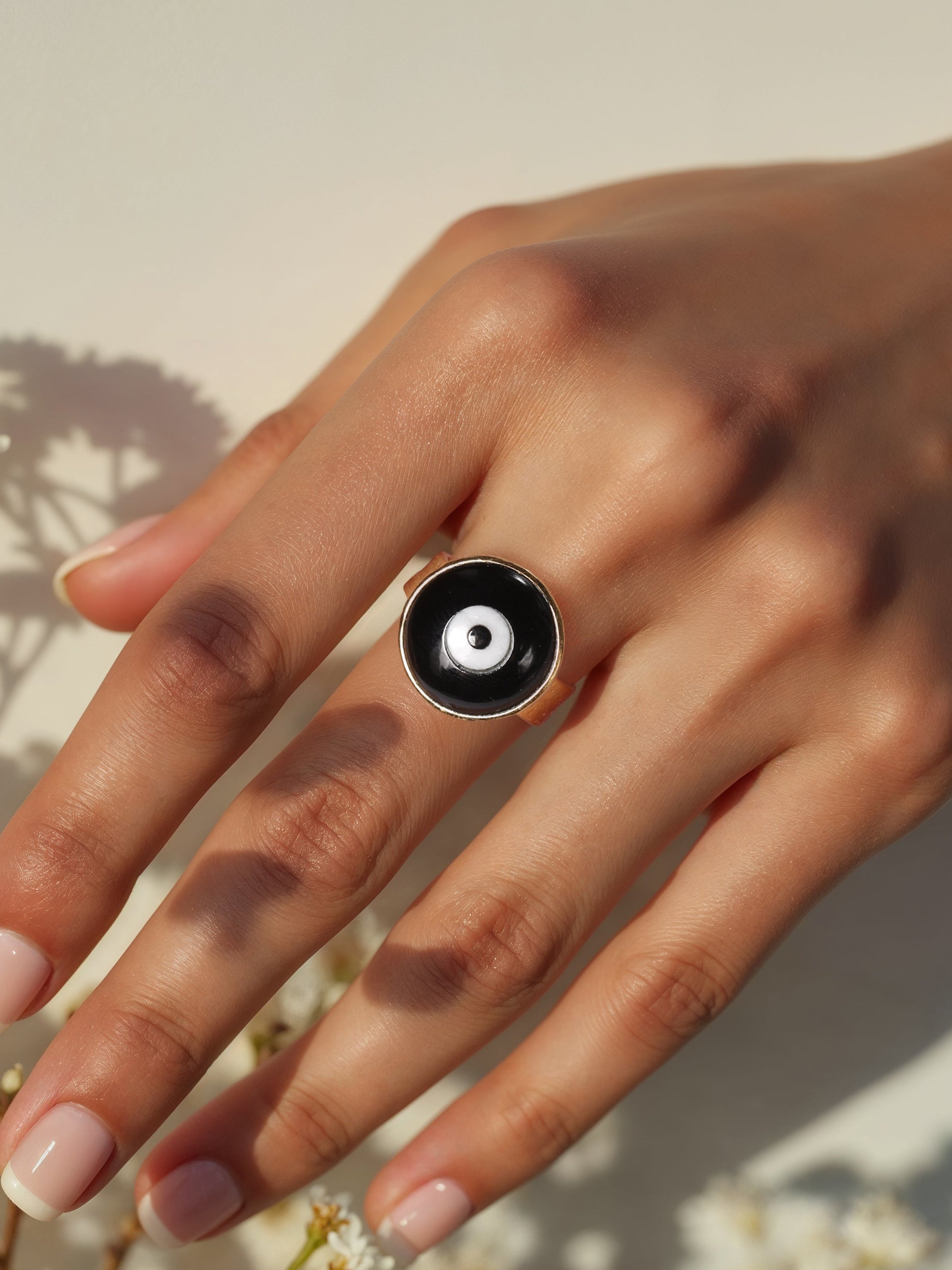 nazra - Black Evil Eye Saturn Ring