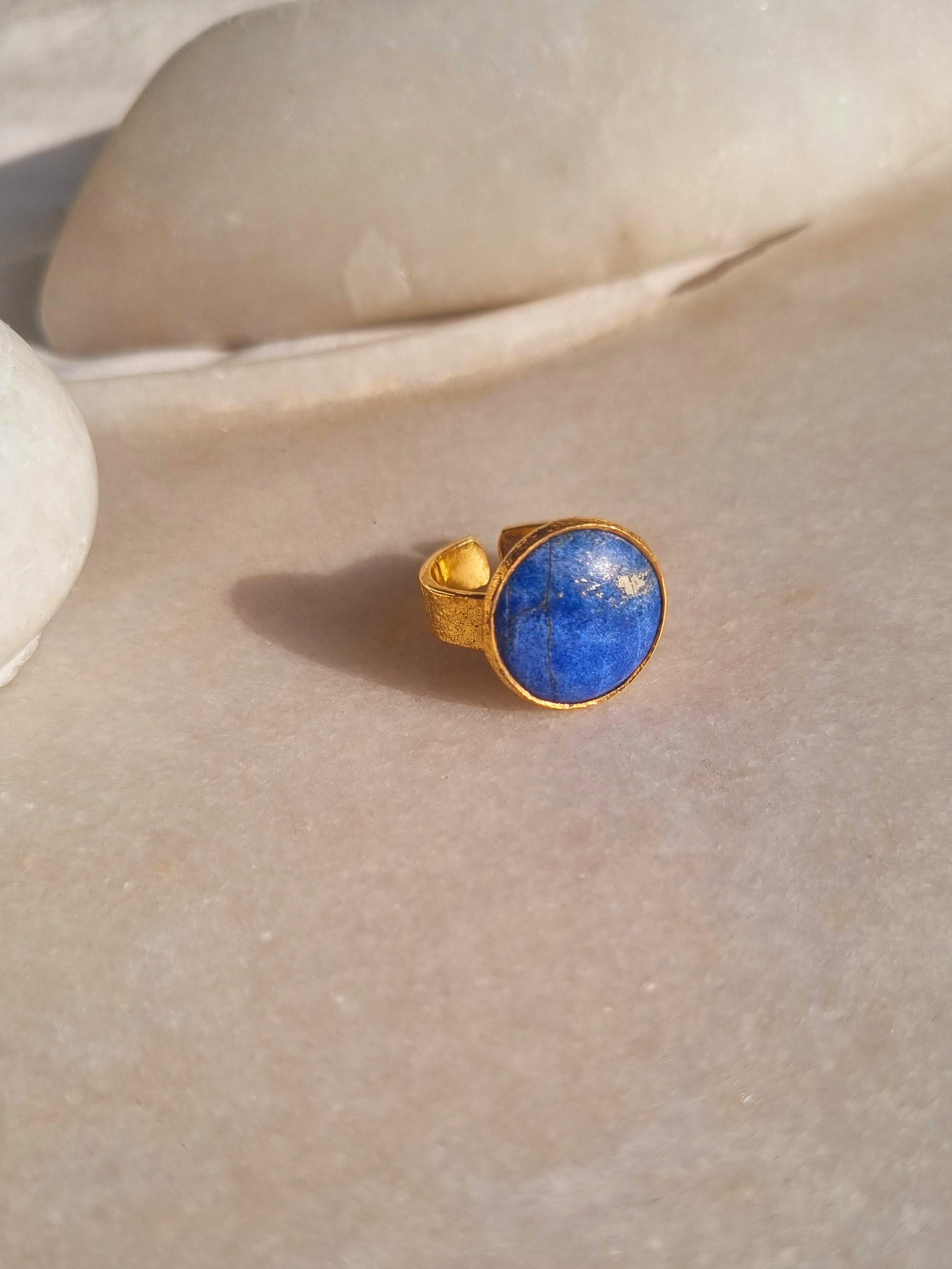 saani - Lapis Lazuli Saturn Ring