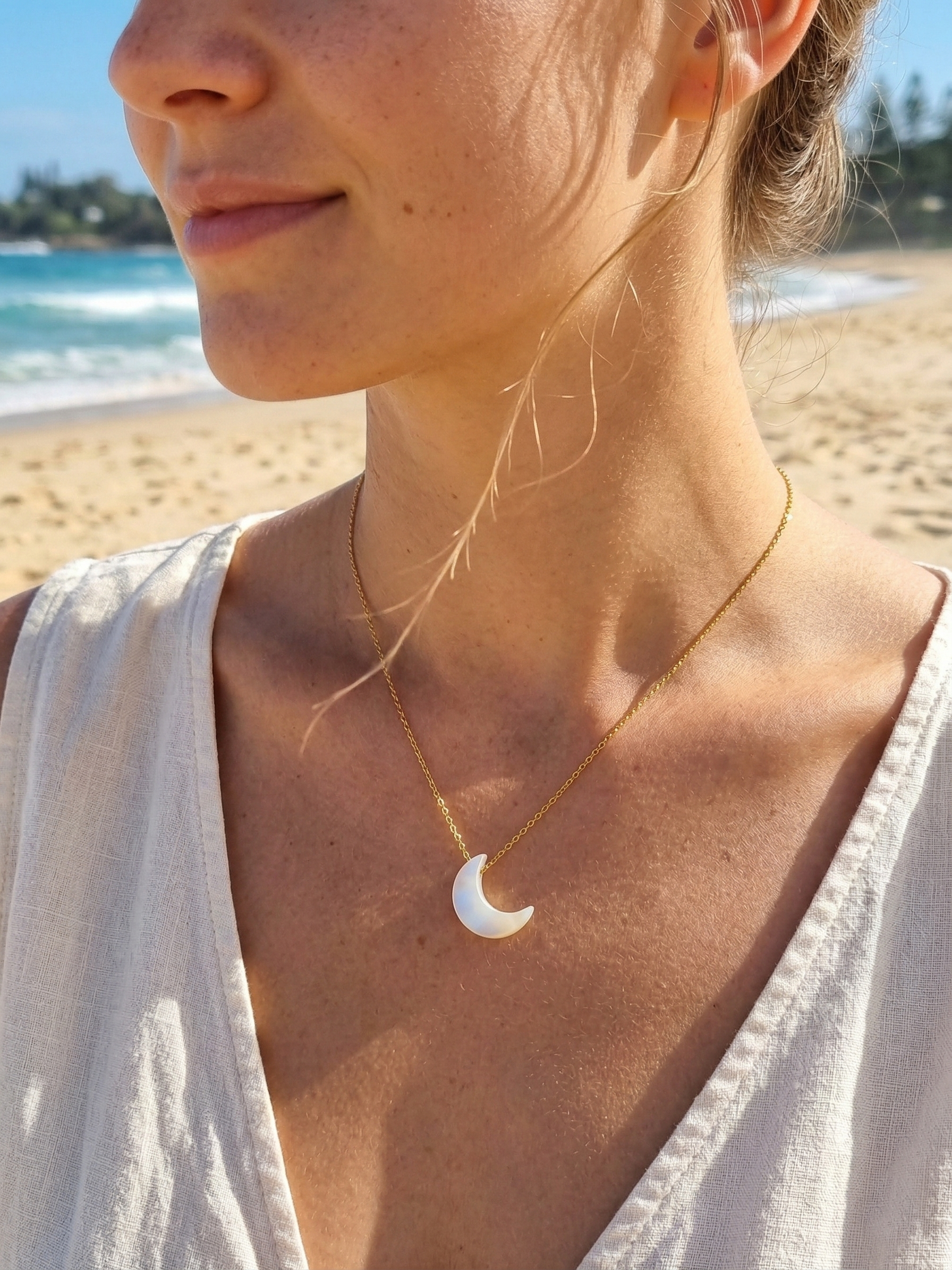 adhva - Mother of Pearl Luna Pendant