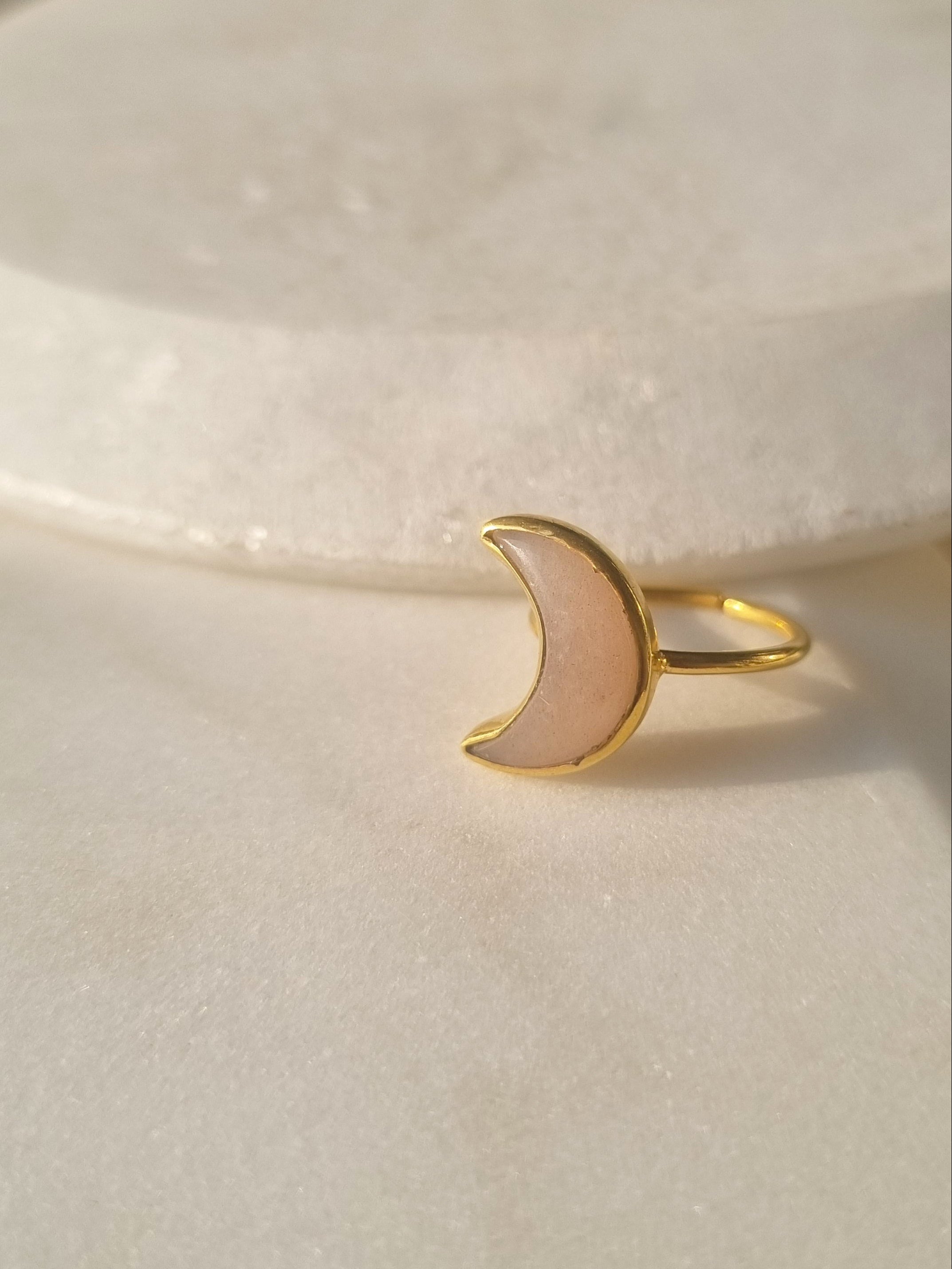 chandra - Peach Moonstone Luna Ring