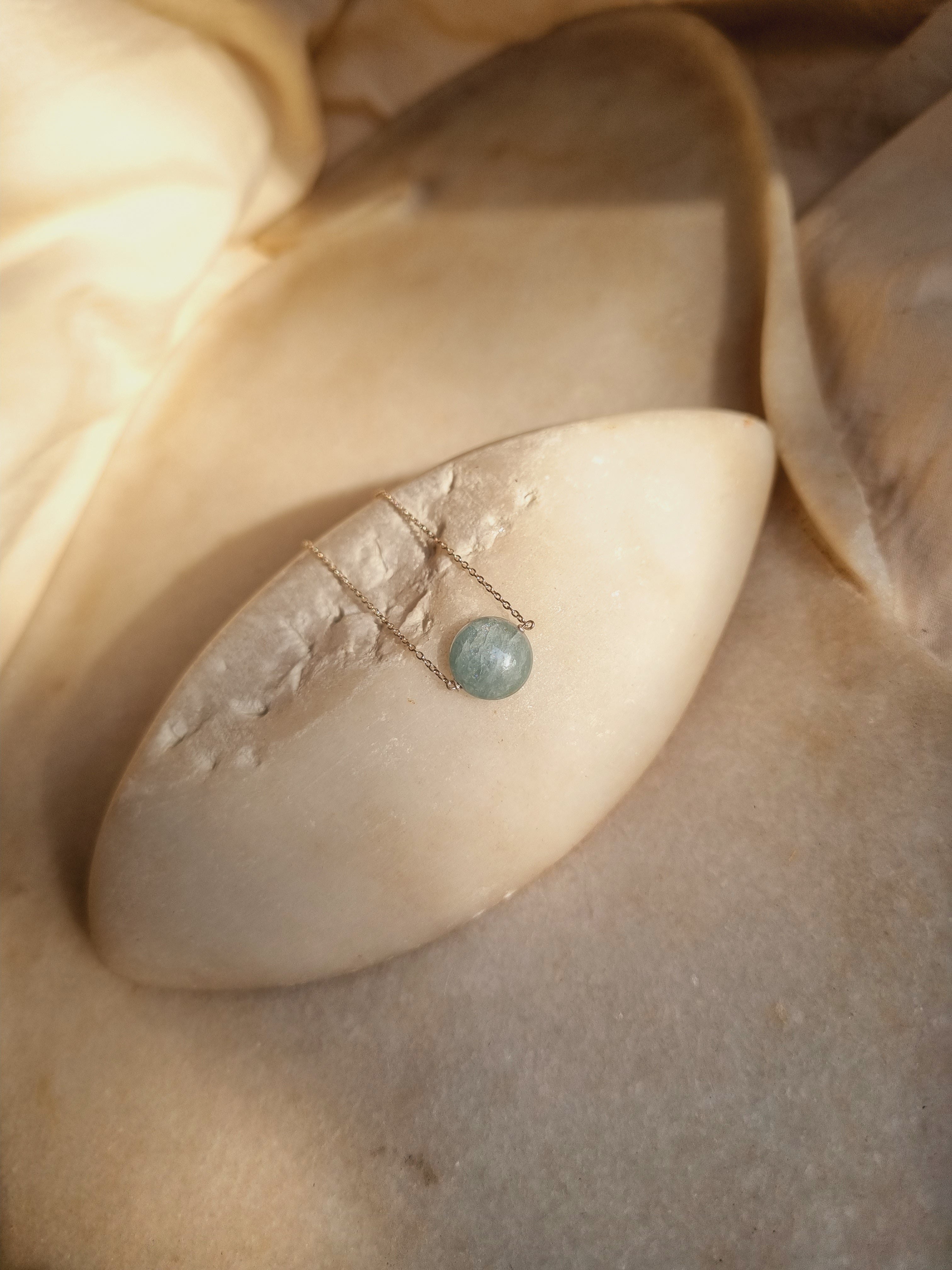 matsya - Aquamarine Round Bracelet