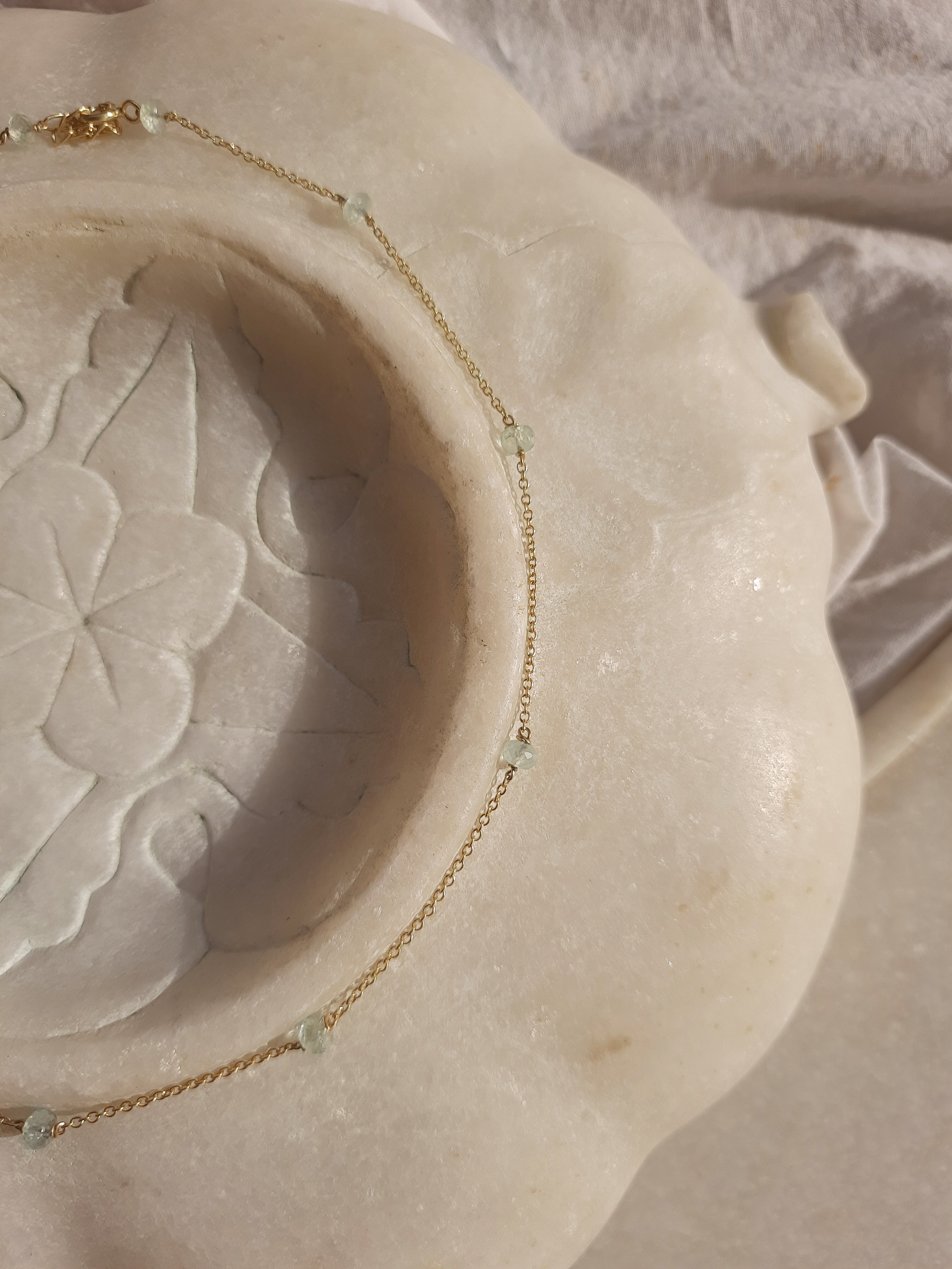 veti - Aquamarine Baati choker