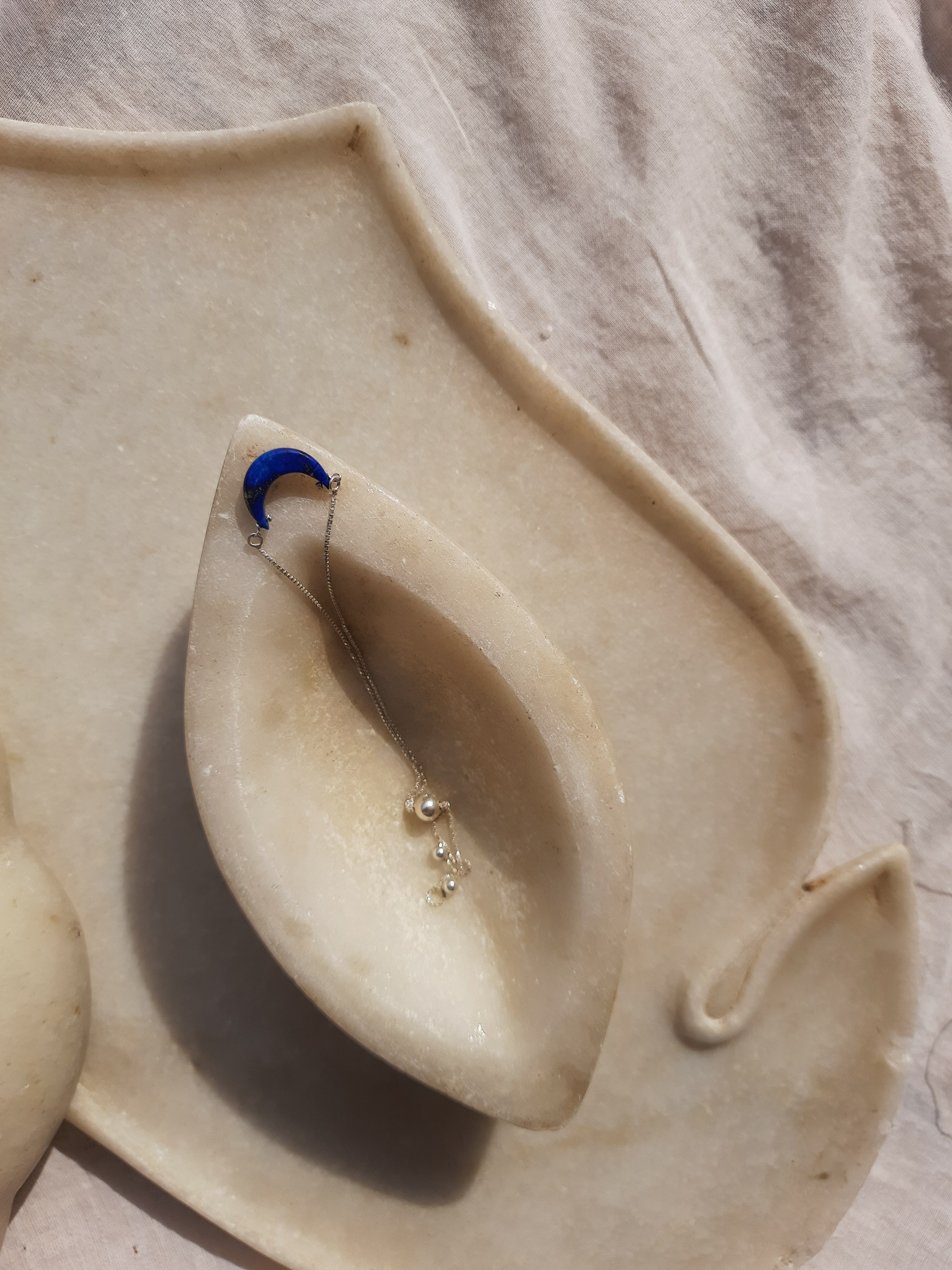 varaya - Lapis Lazuli Half moon