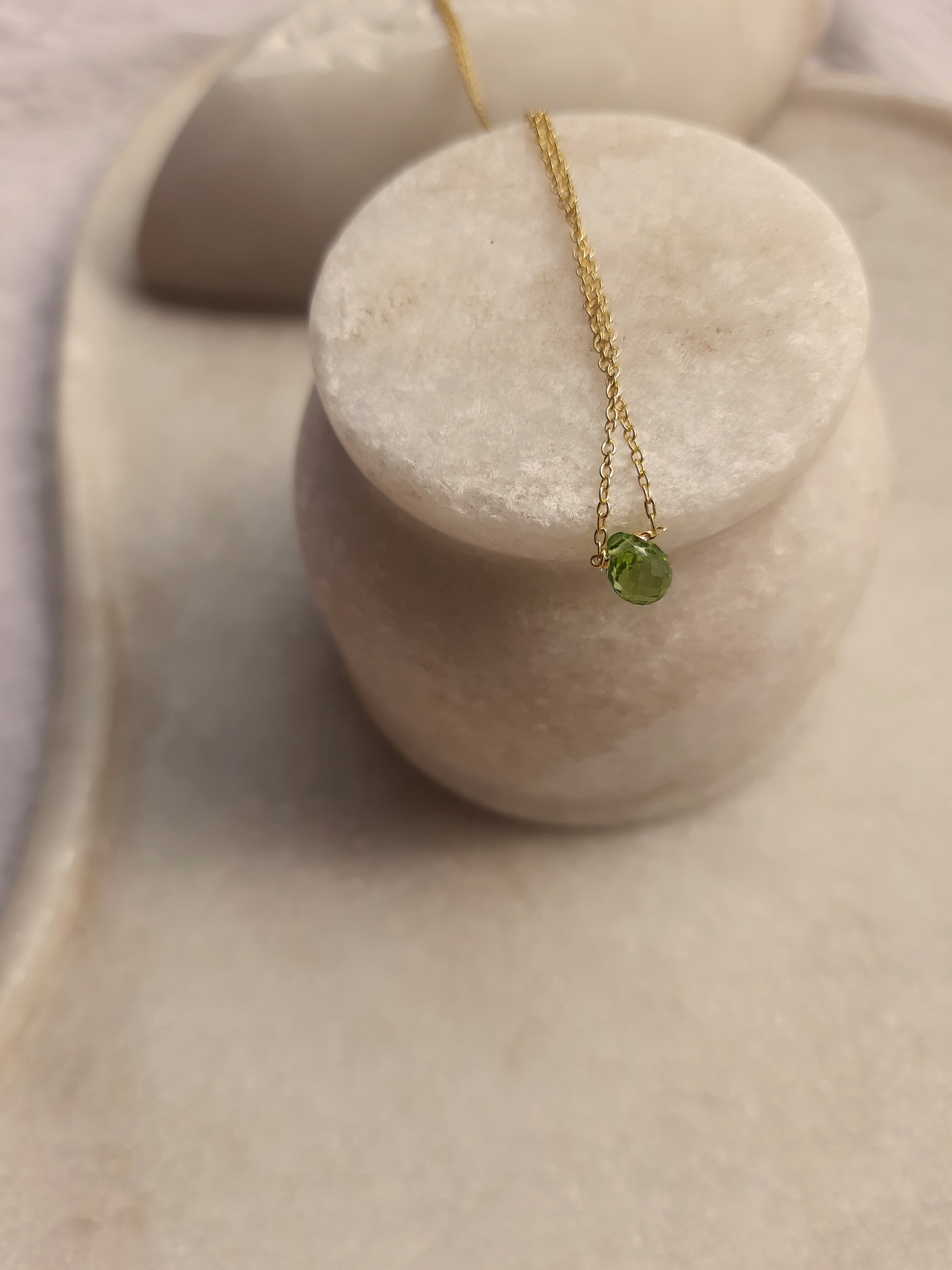 visno - Peridot Tear shaped Drop Pendant