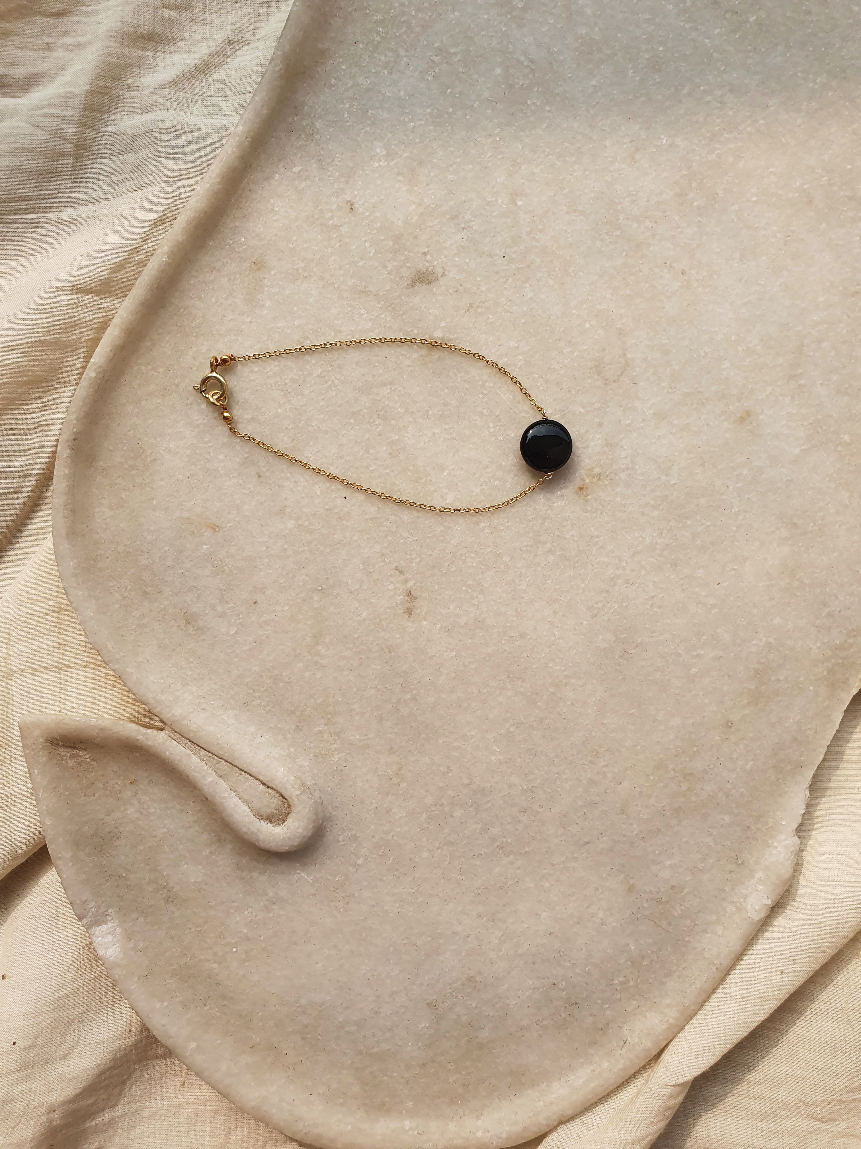 matsya - Black Onyx Round Bracelet