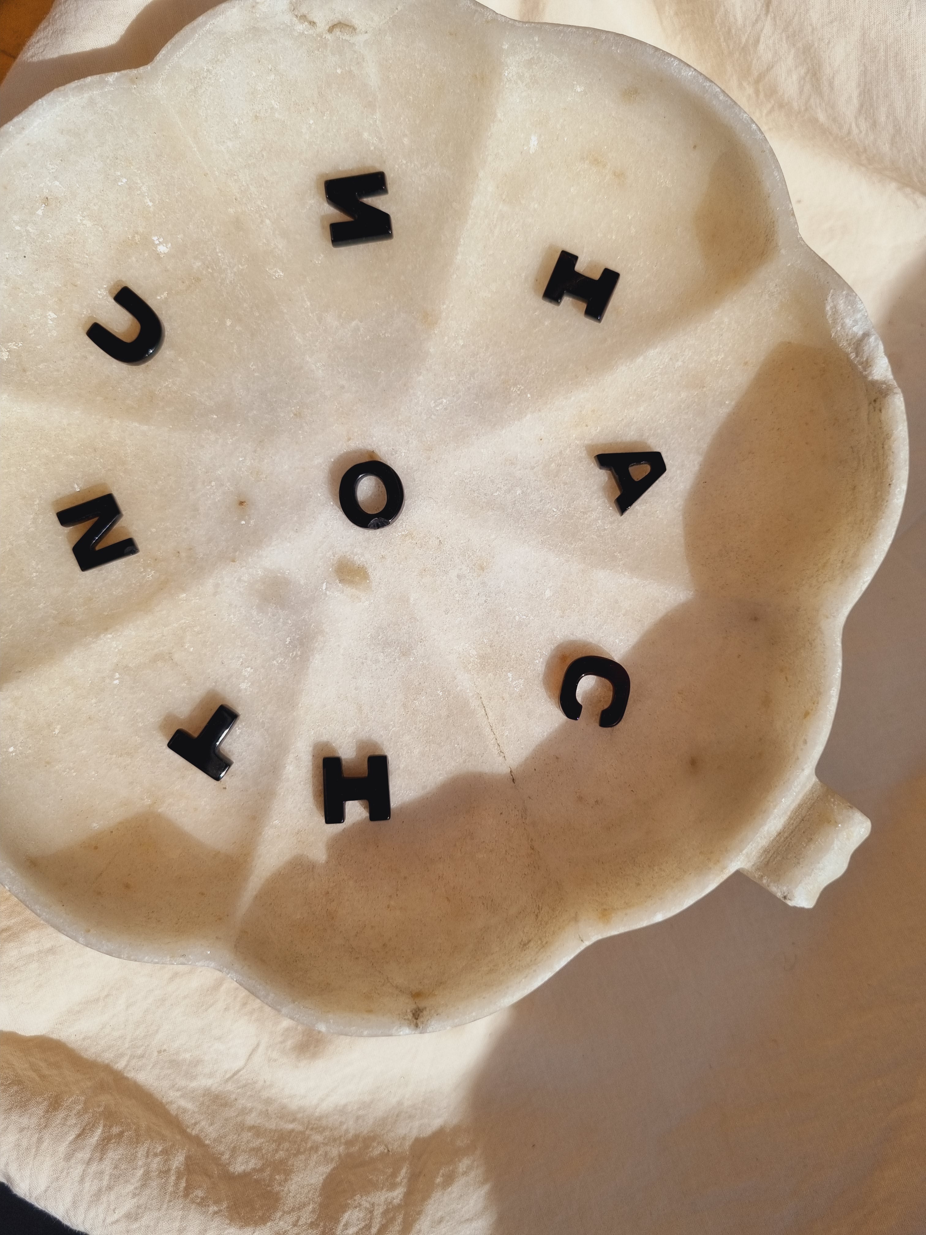 aras - Black Onyx akshara