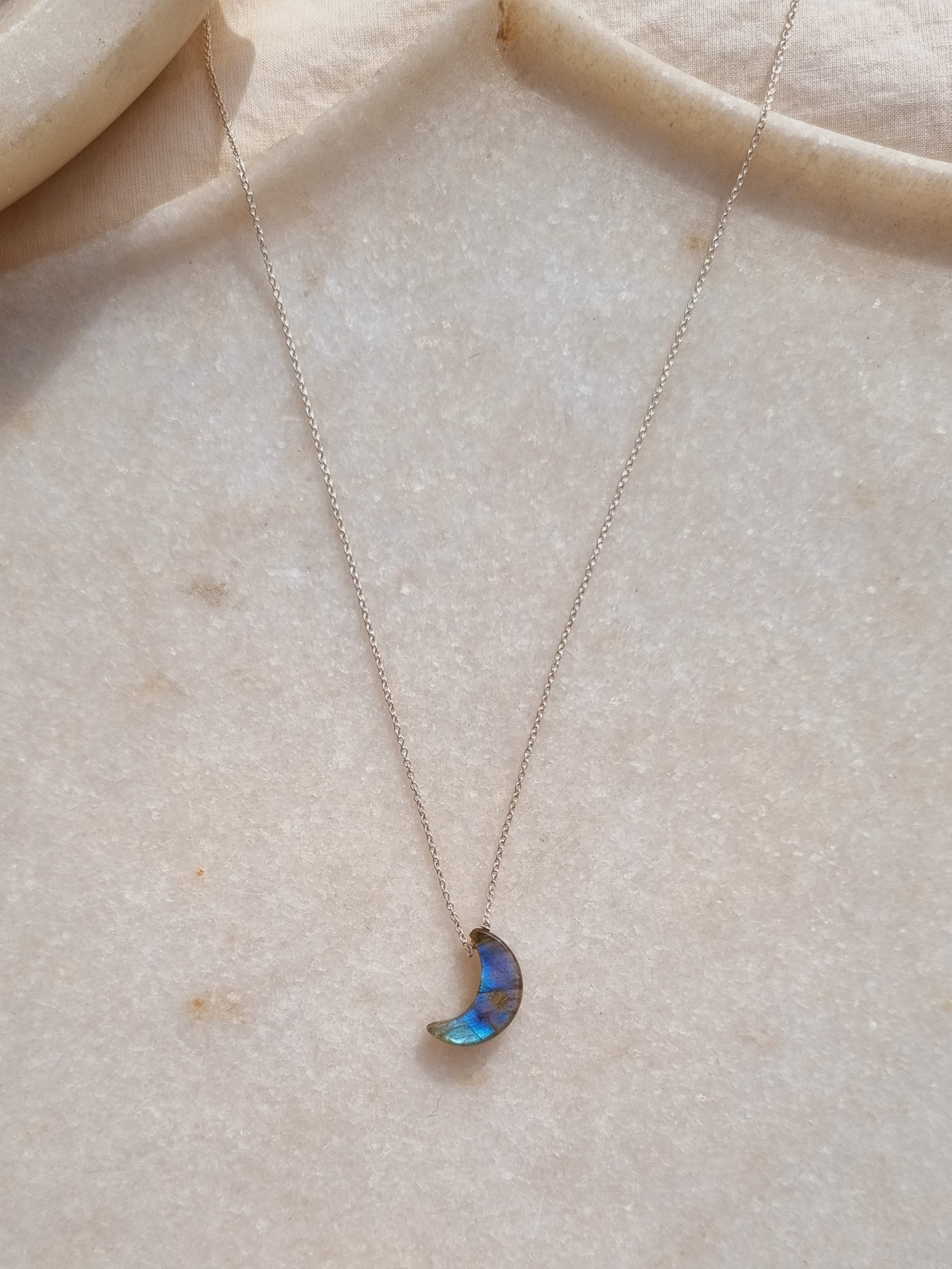 adhva - Labradorite Luna Pendant