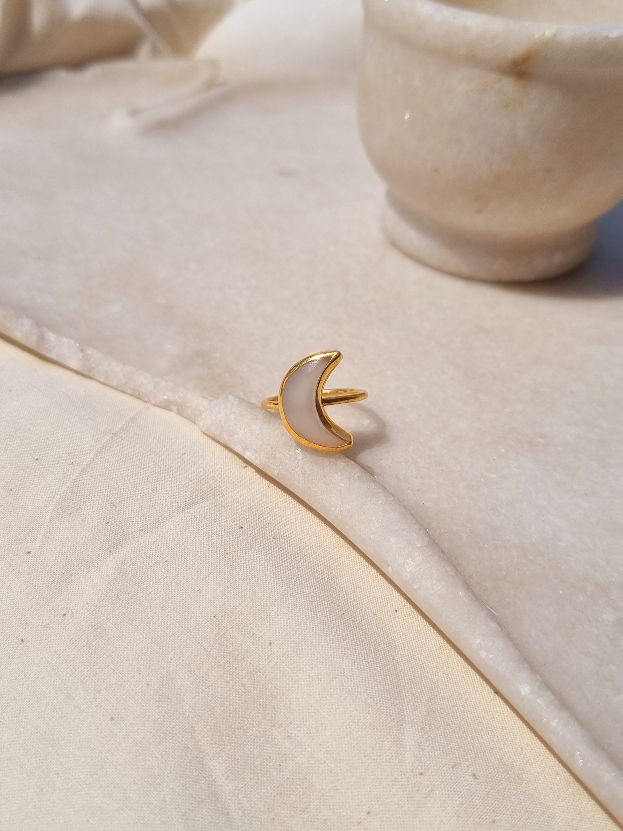 chandra - White Moonstone Luna Ring