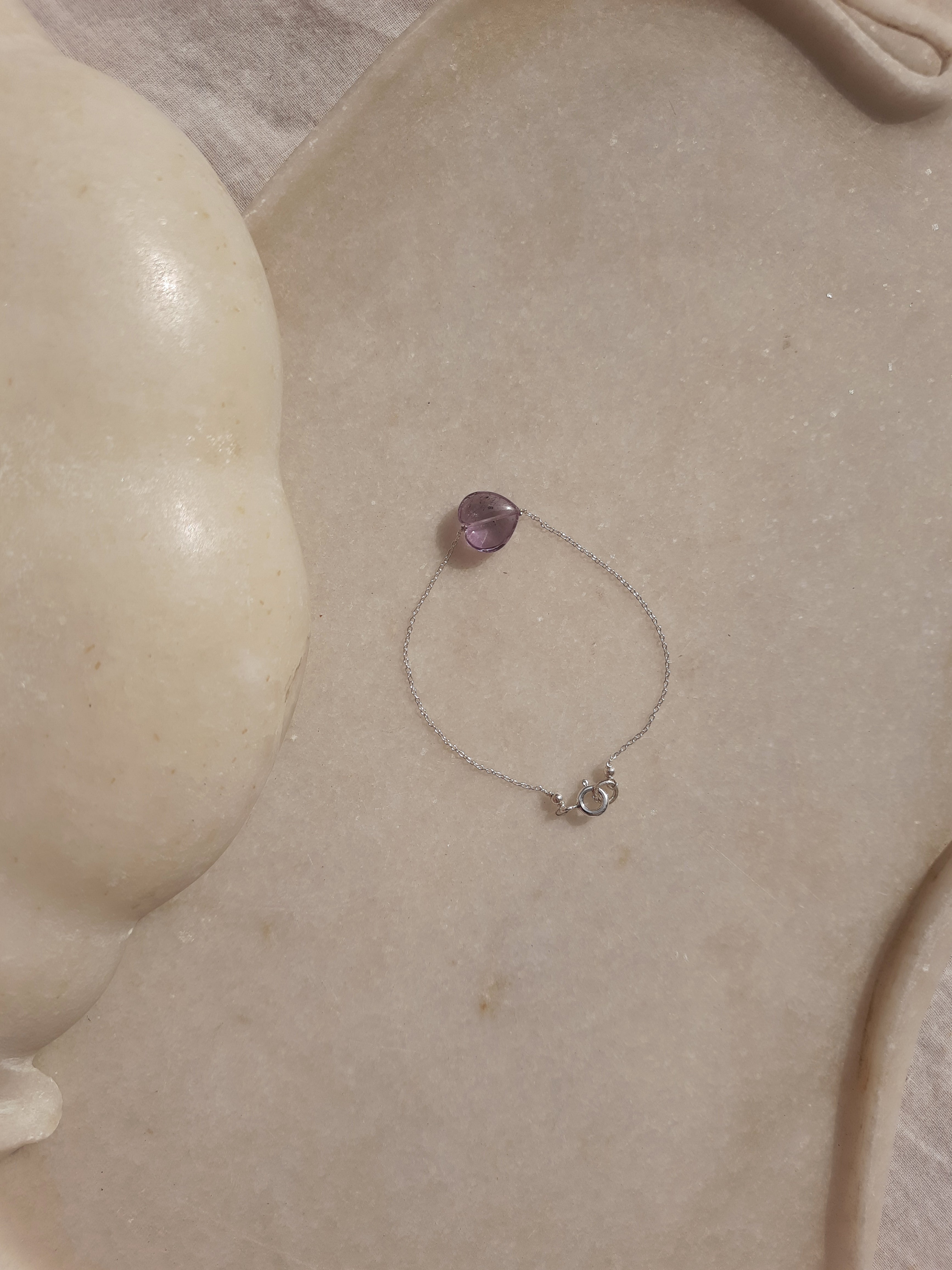 kauri - Amethyst Heart Bracelet