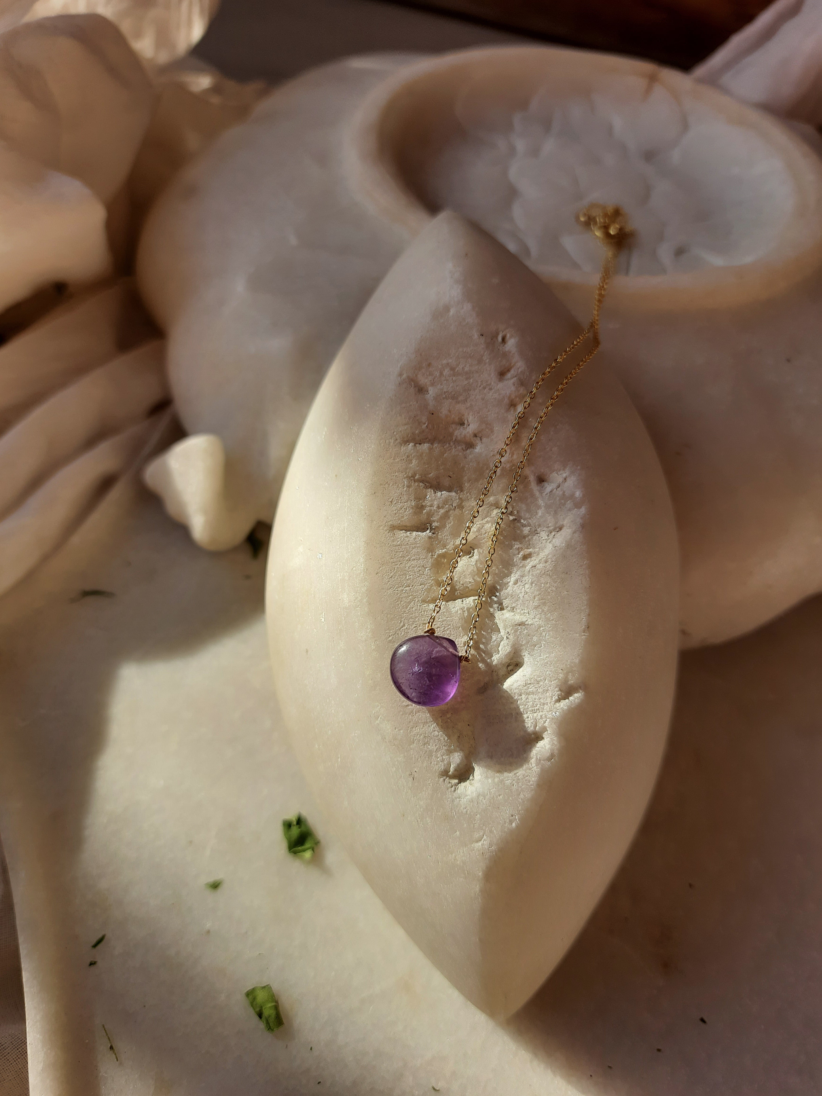 sete - Amethyst Heart Shaped Drop Pendant