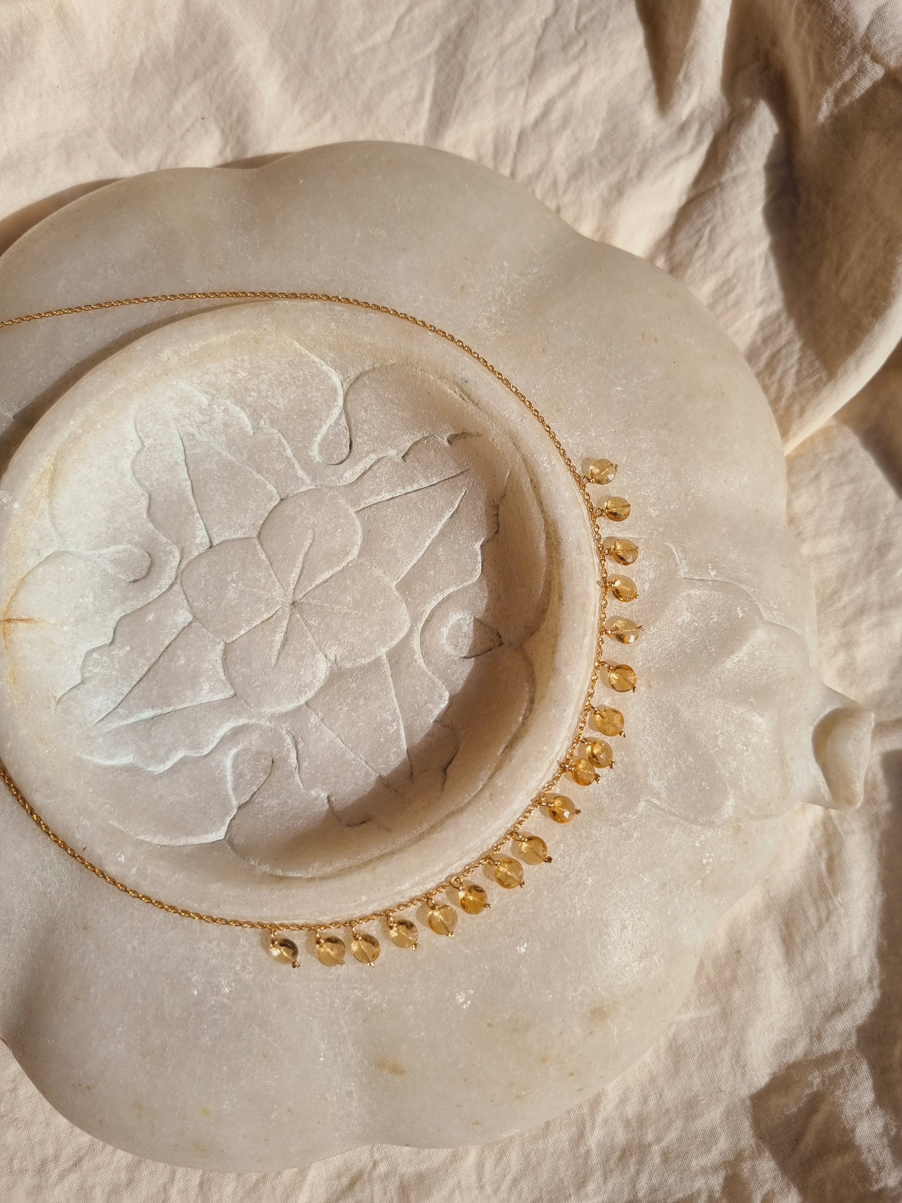 hrasva - Citrine Coin Choker