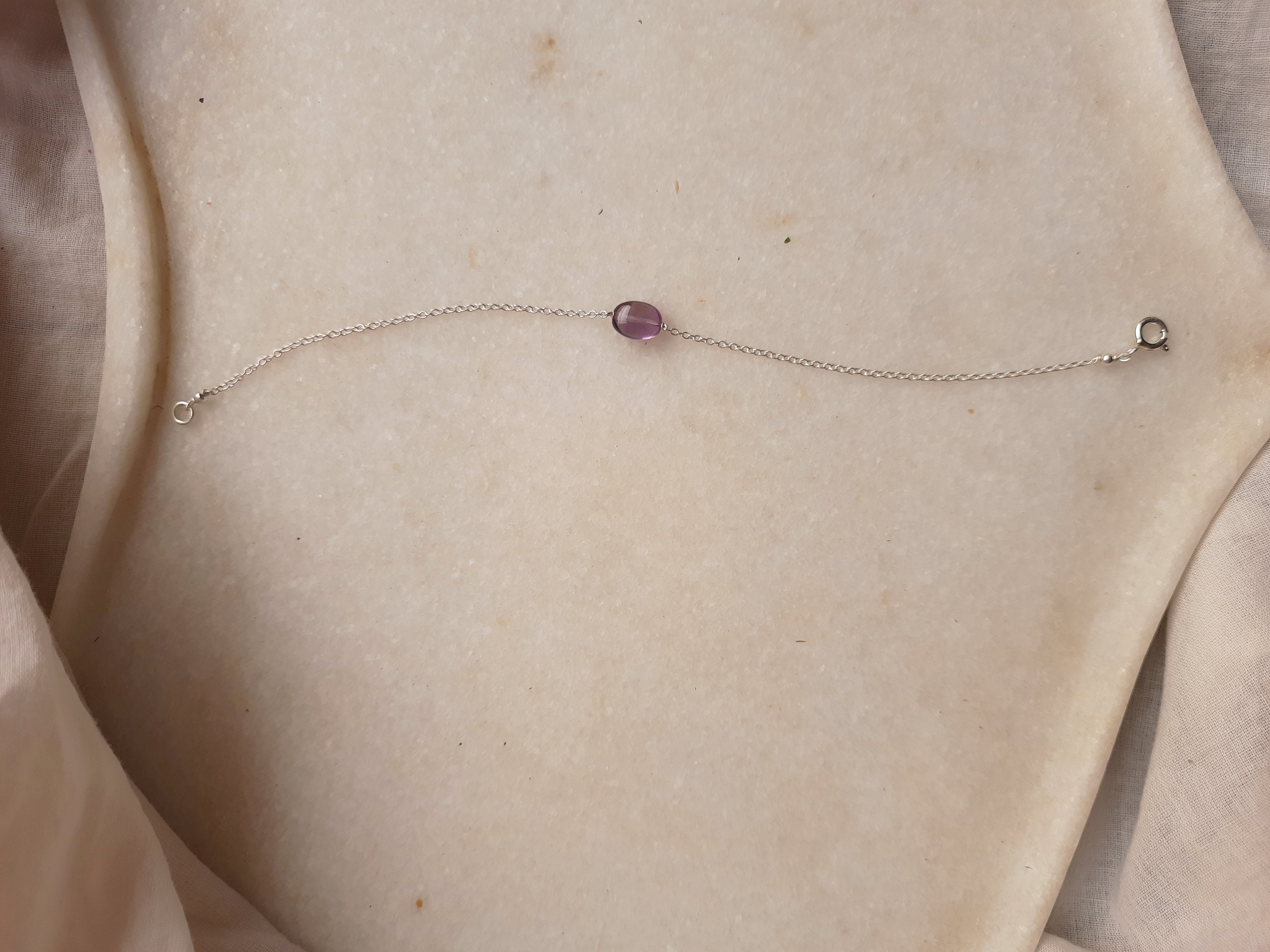 kesya - Amethyst Oval Bracelet