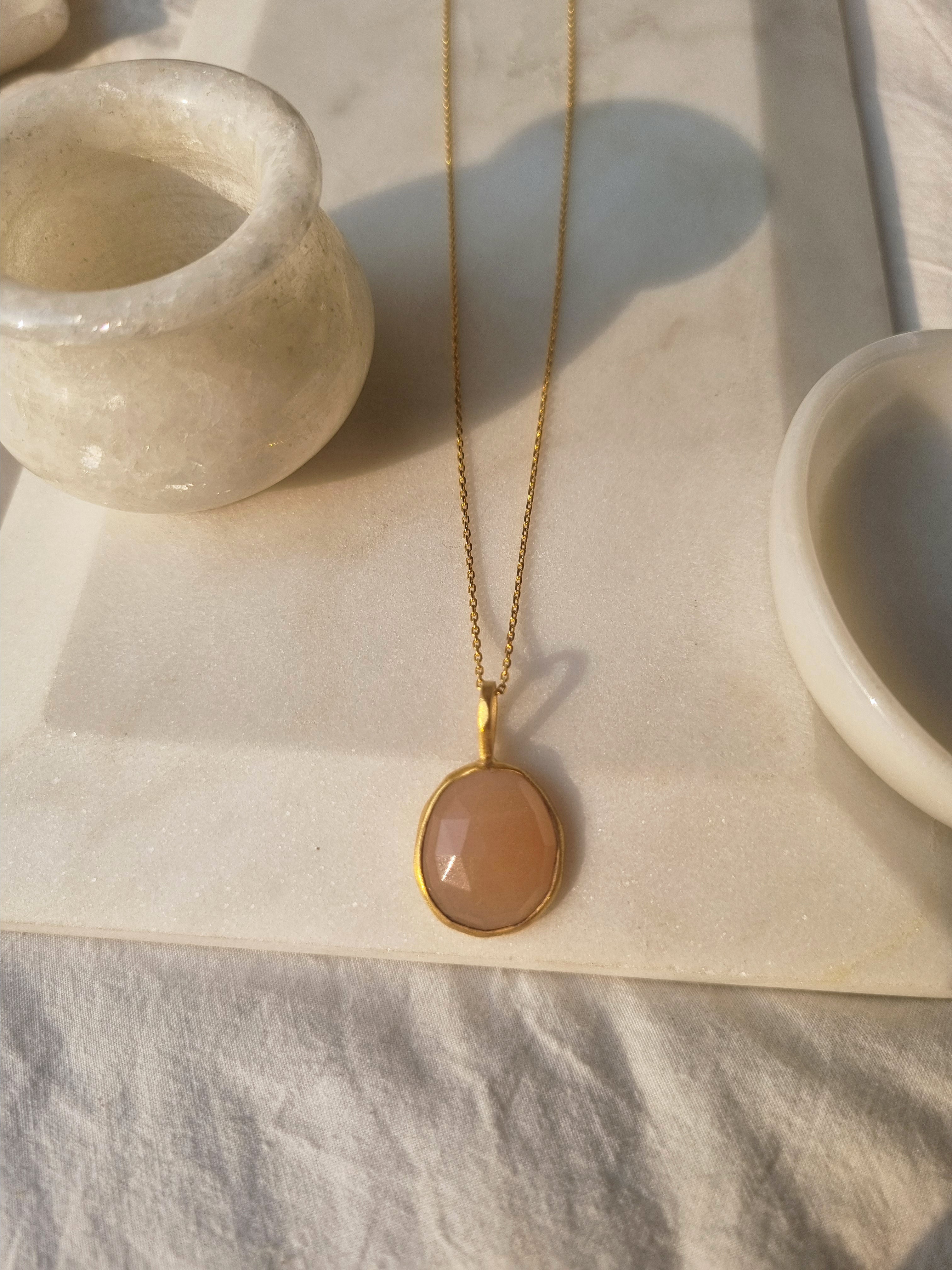 soul - Peach Moonstone Pendant