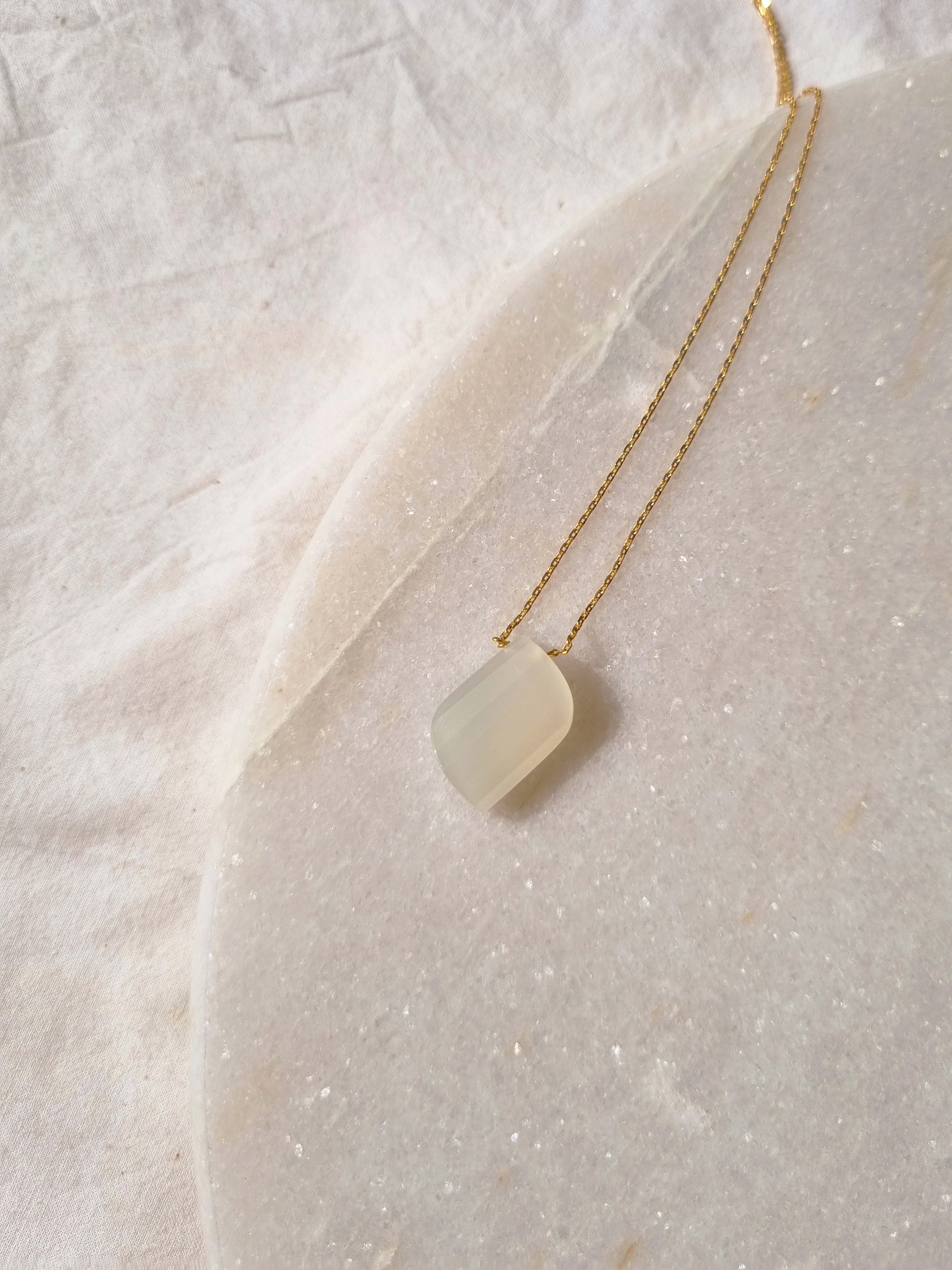 reeti - White Moonstone Pendant