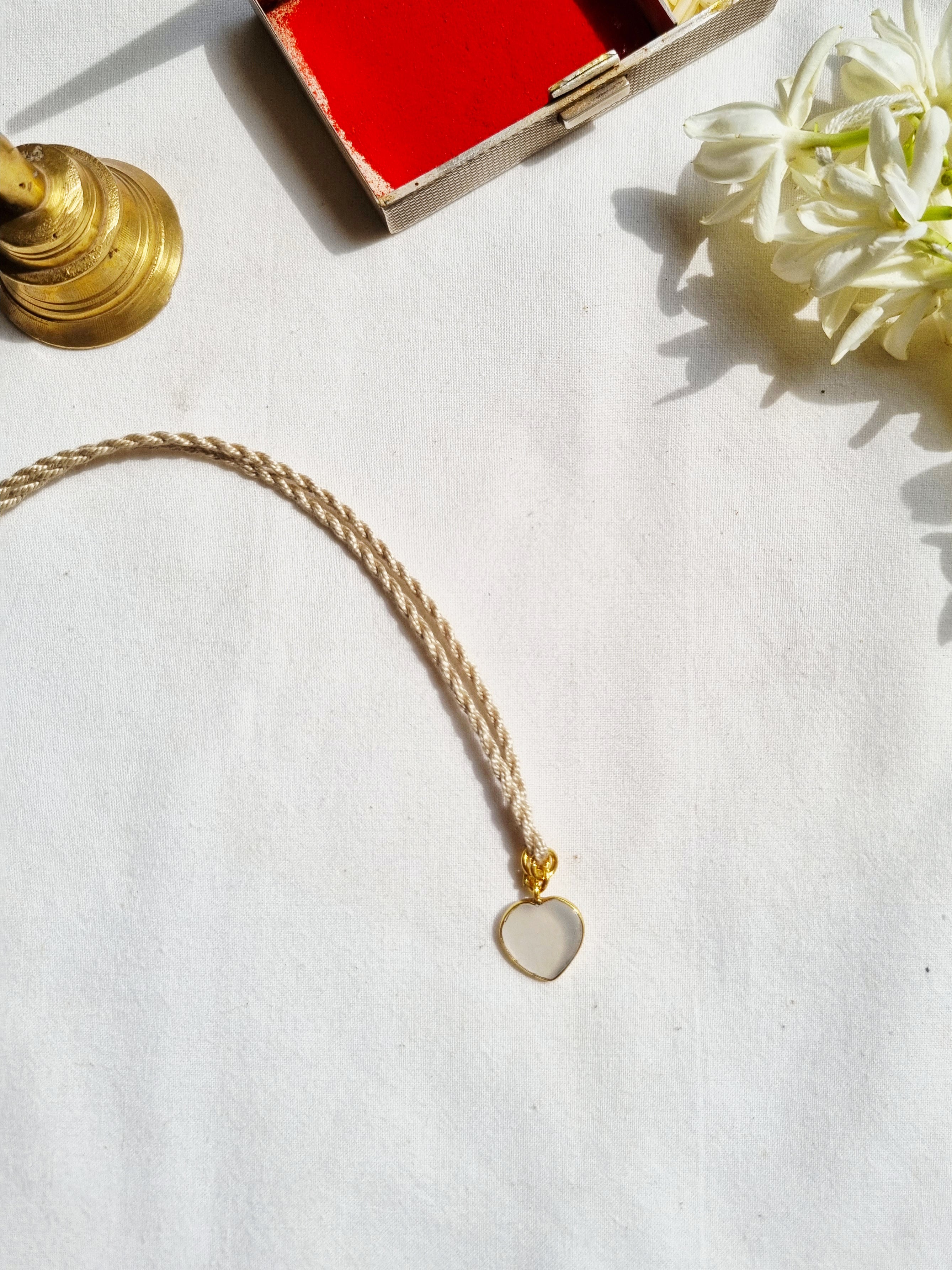 hart - White Moonstone Heart Charm Rakhi