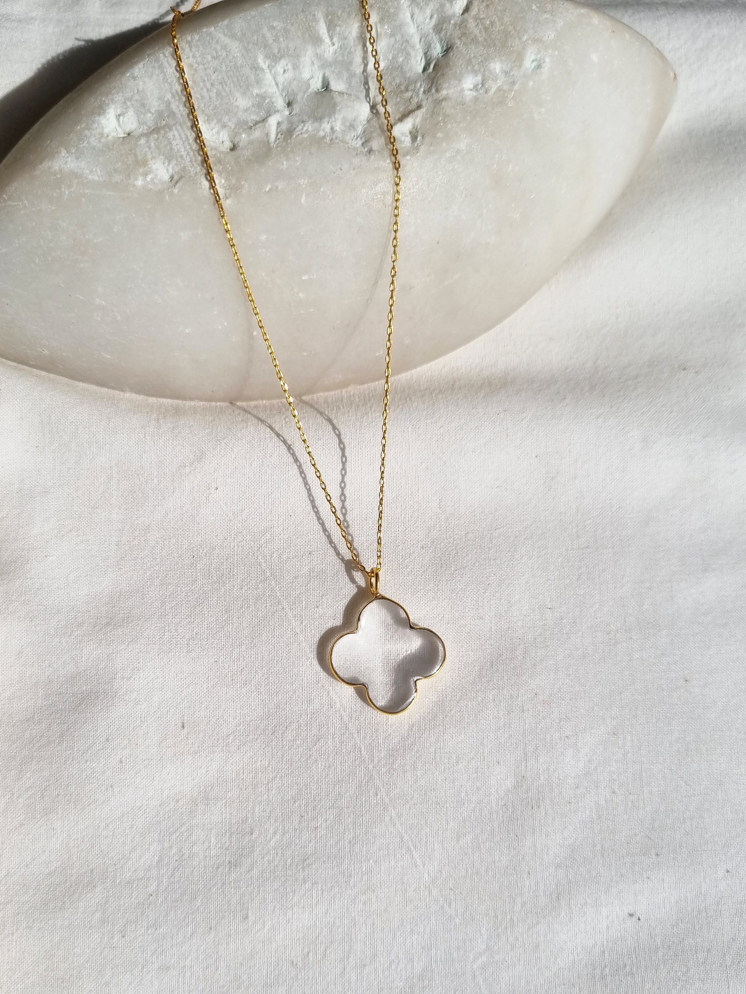 kasa - Clear Quartz Clover Pendant
