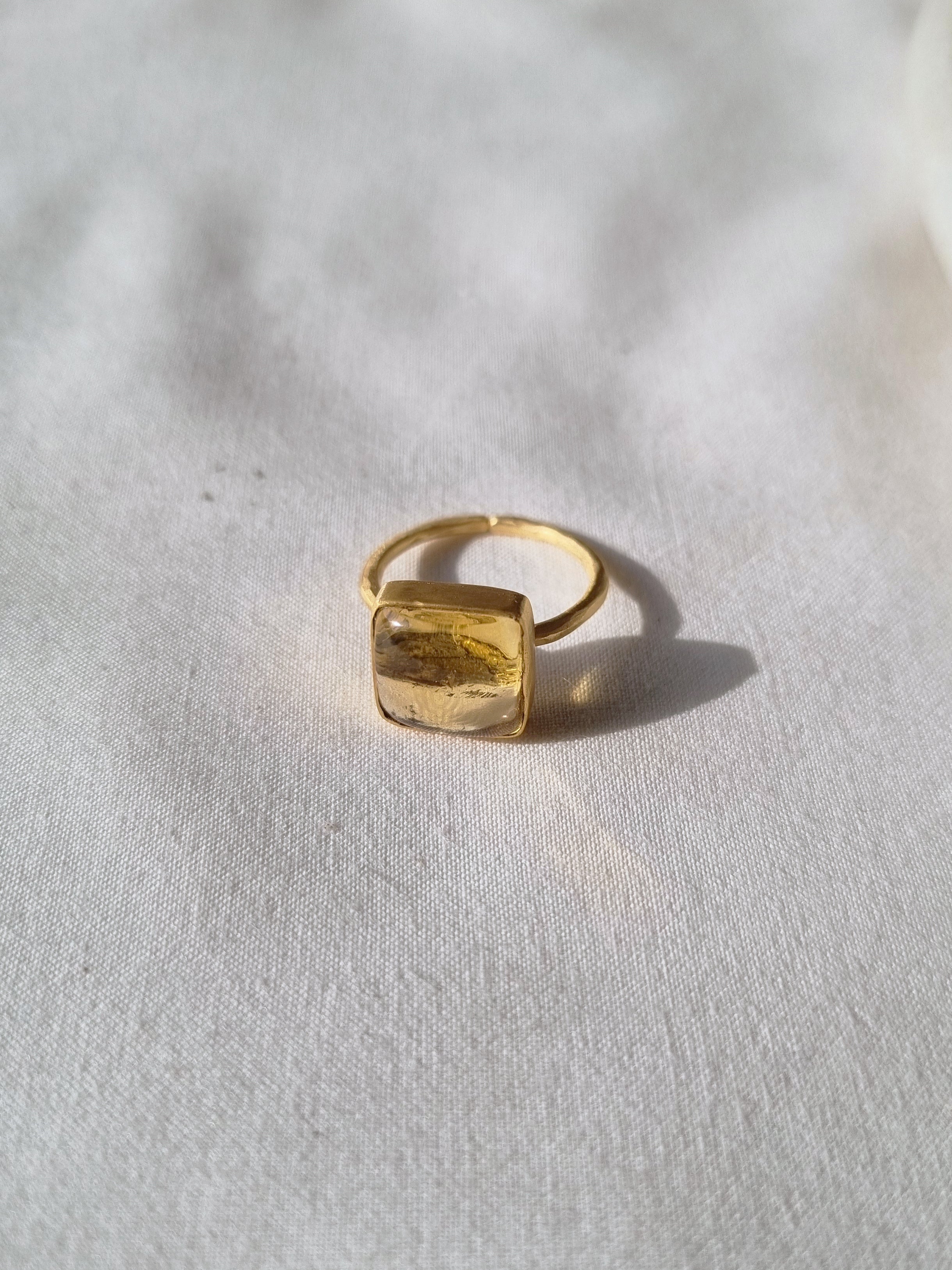 vasa - Citrine Helix Ring