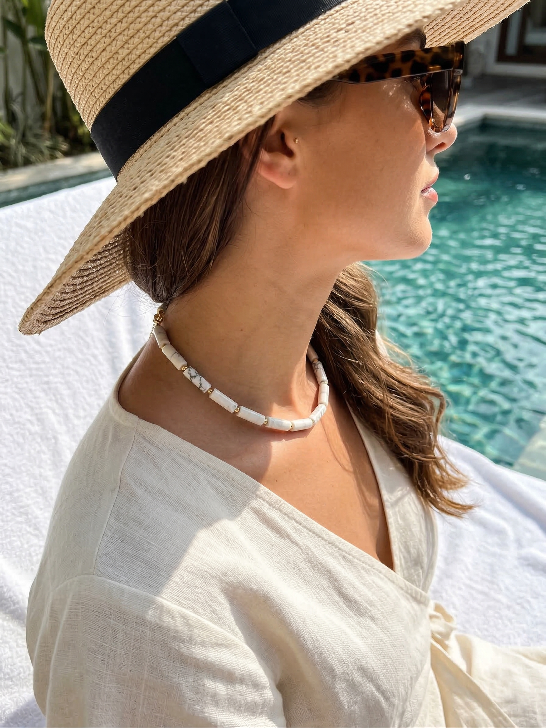 miha - Howlite Tube Choker