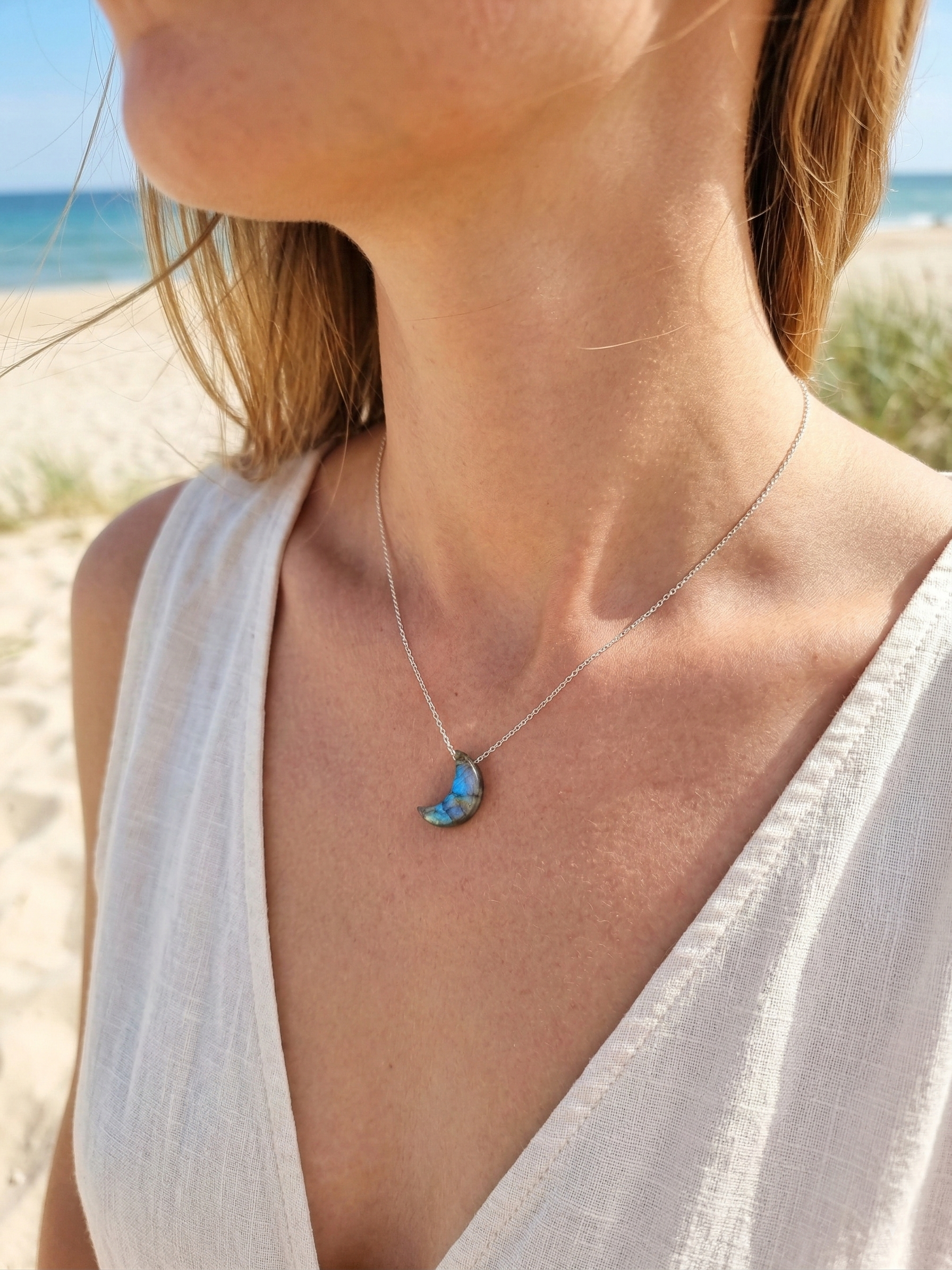 adhva - Labradorite Luna Pendant