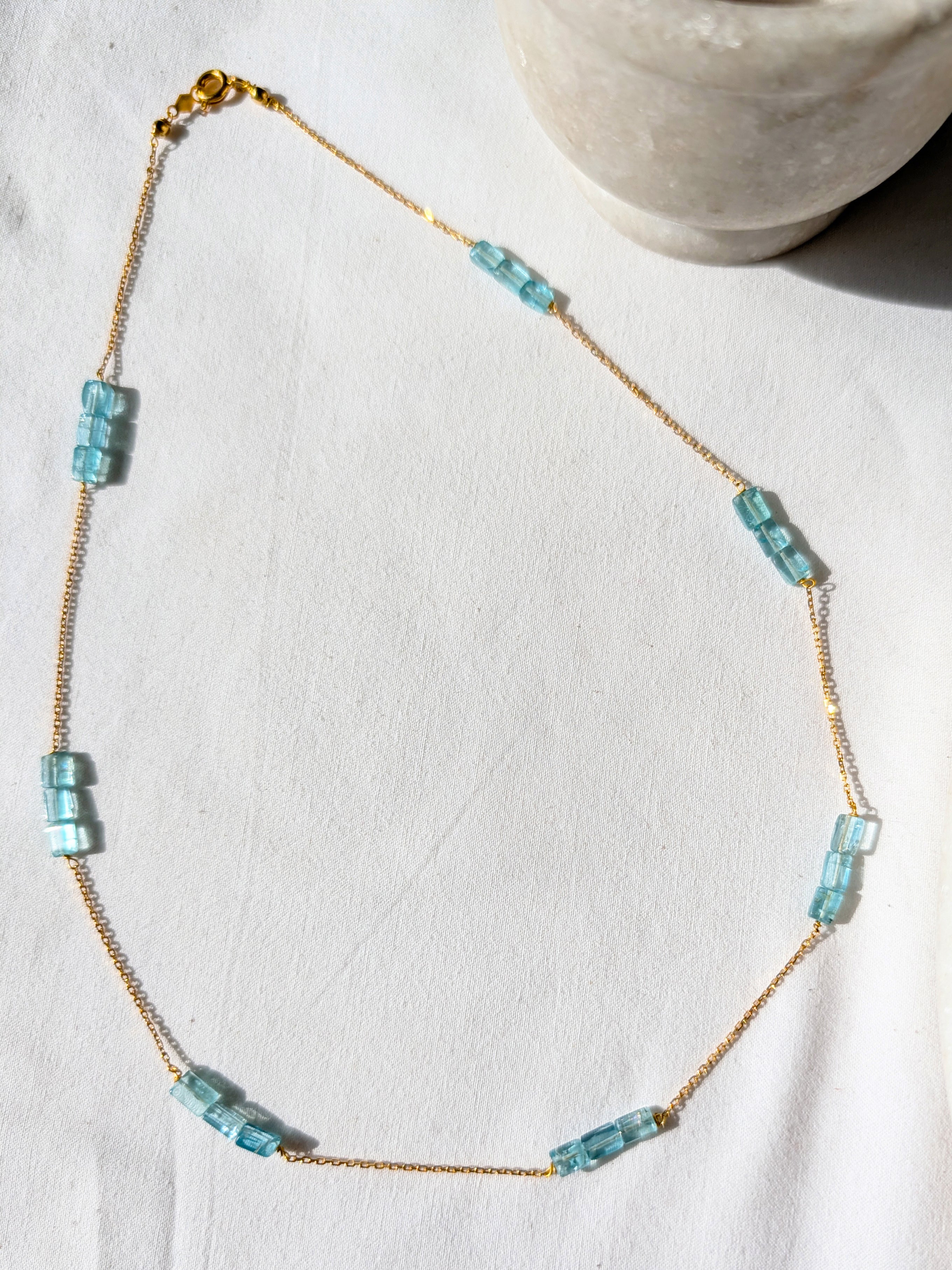 sarva - Apatite Tube Choker