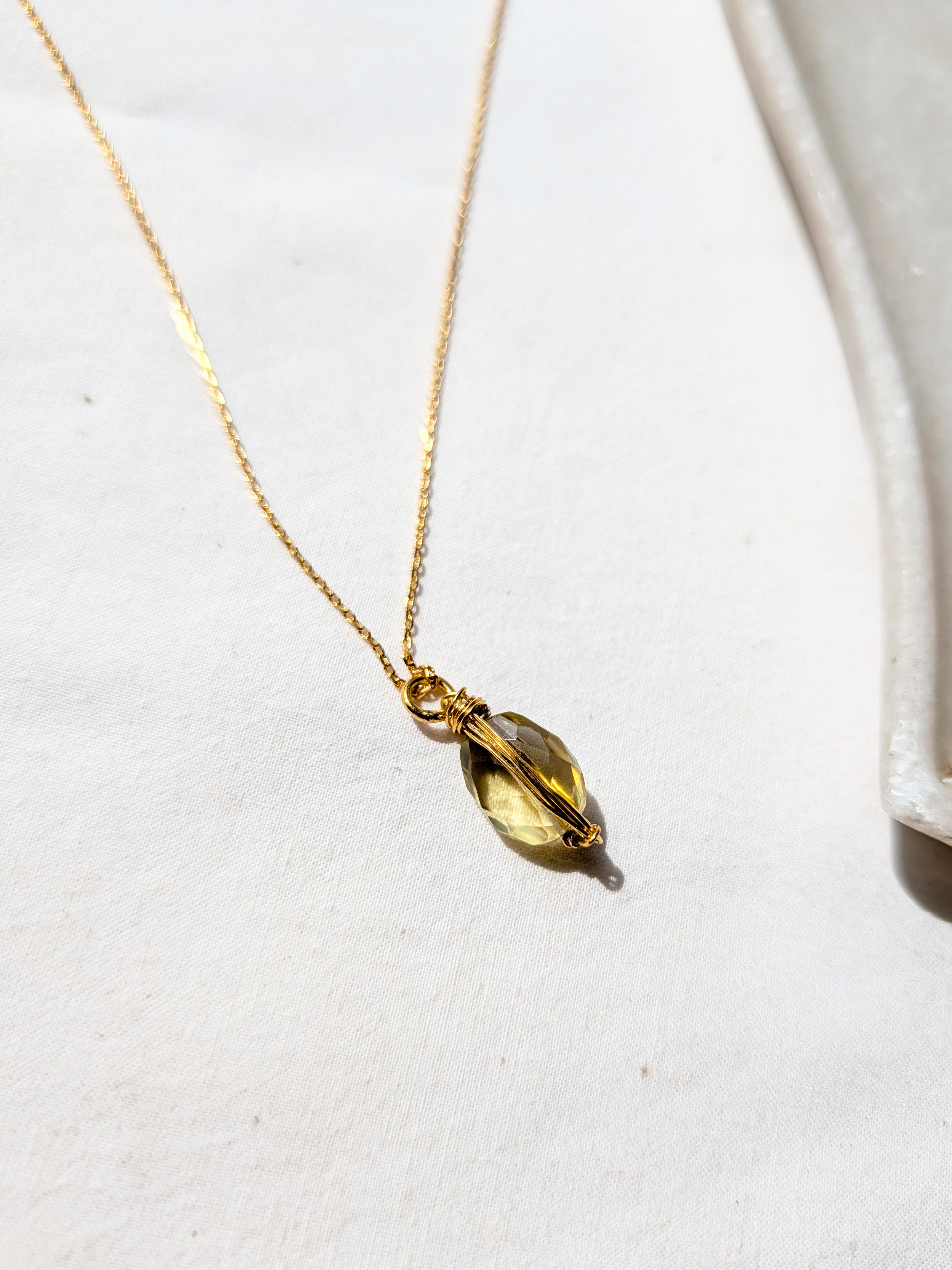aurah - Lemon Quartz Wire Wrap Pendant
