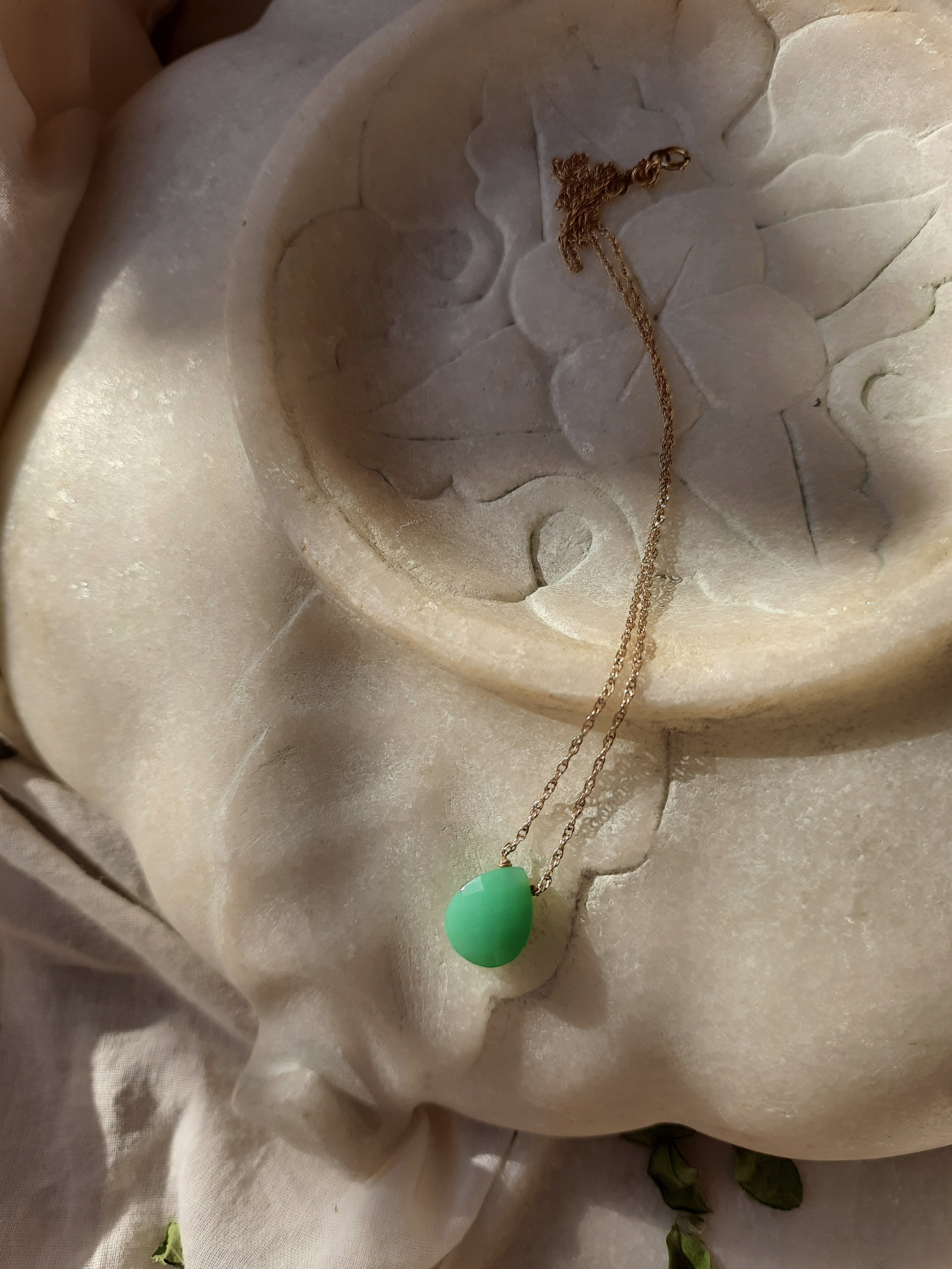 iyate - Chrysoprase Almond Drop Pendant