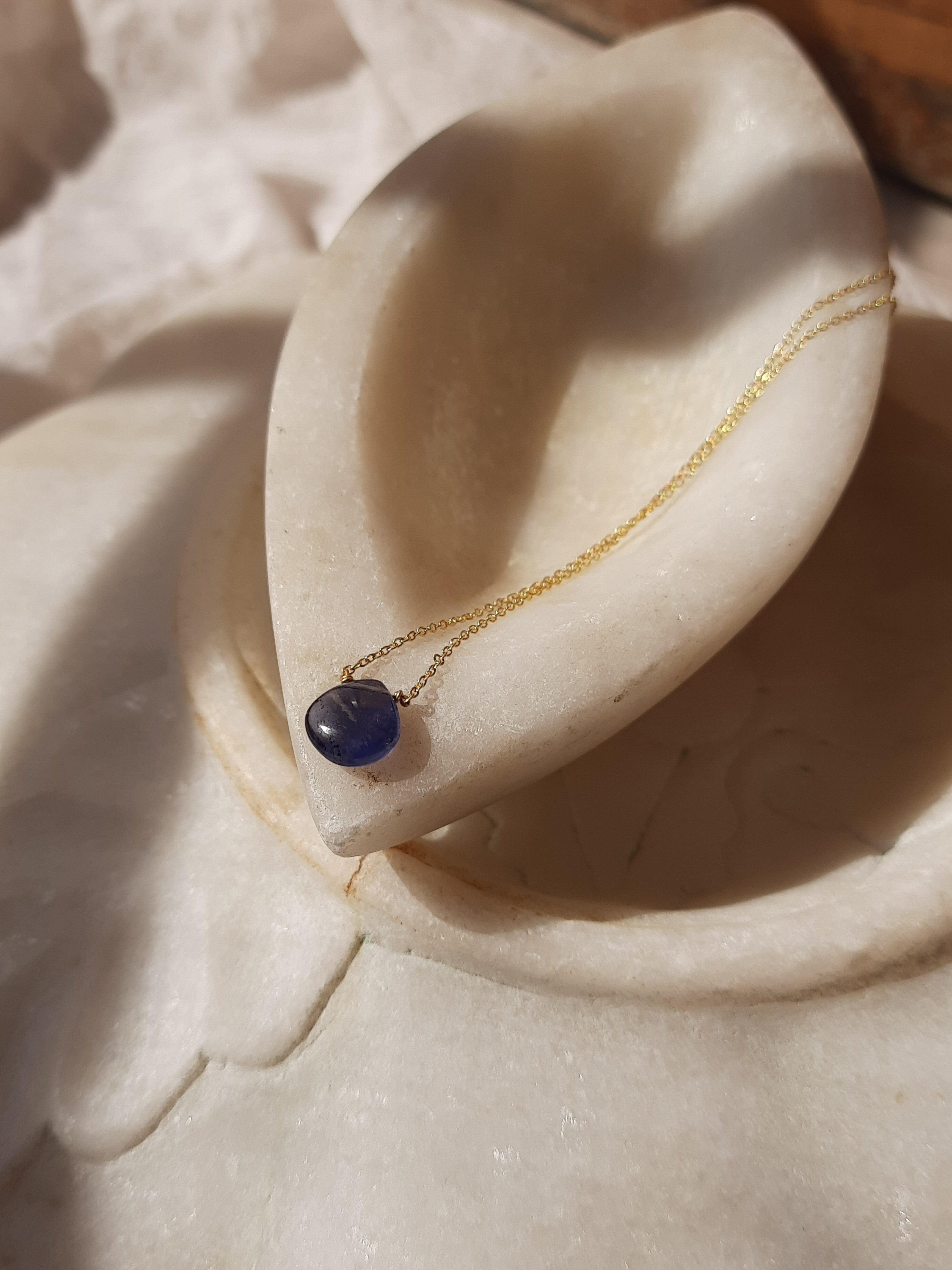 sete - Iolite Heart Shaped Drop Pendant