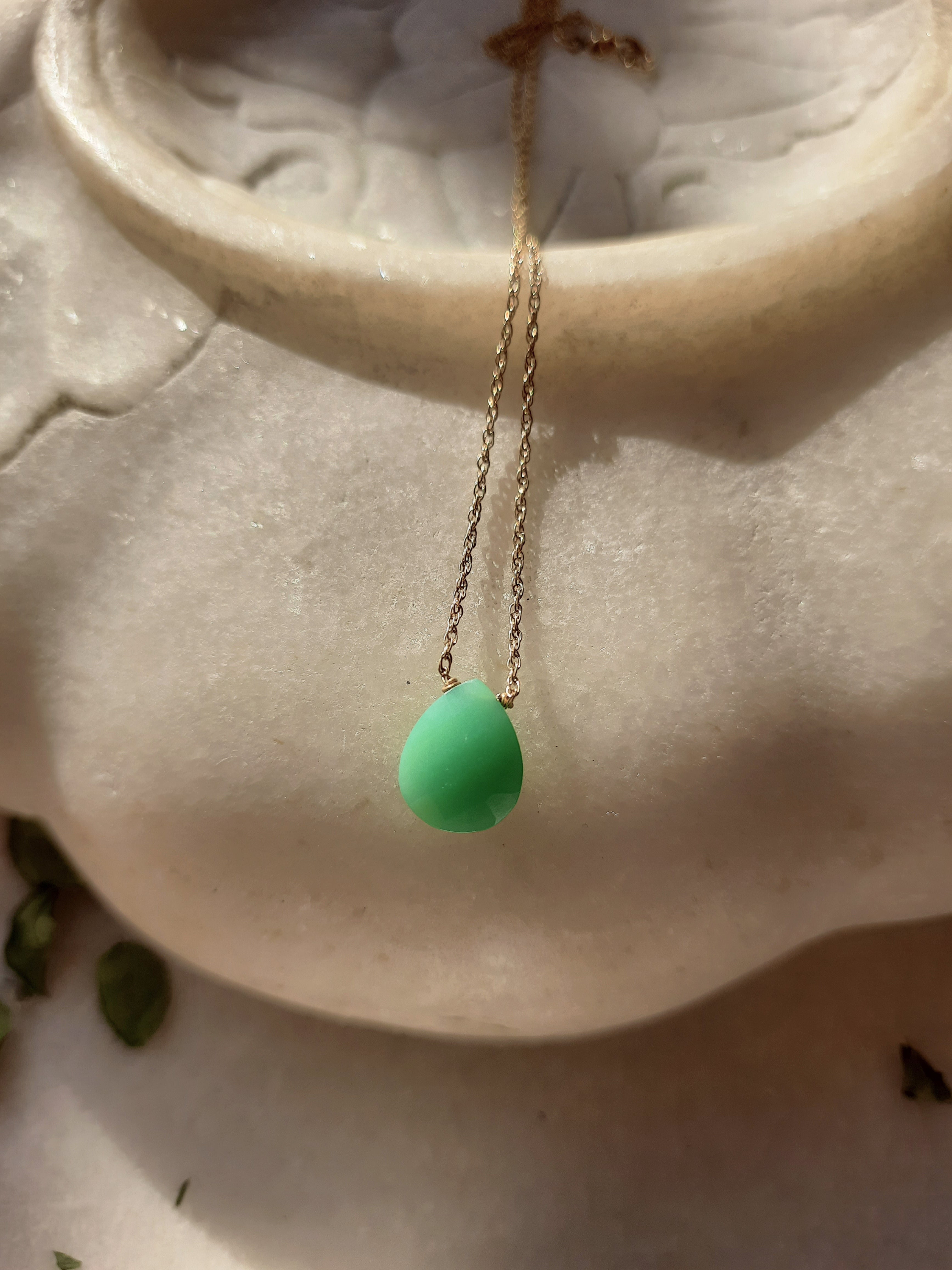 iyate - Chrysoprase Almond Drop Pendant