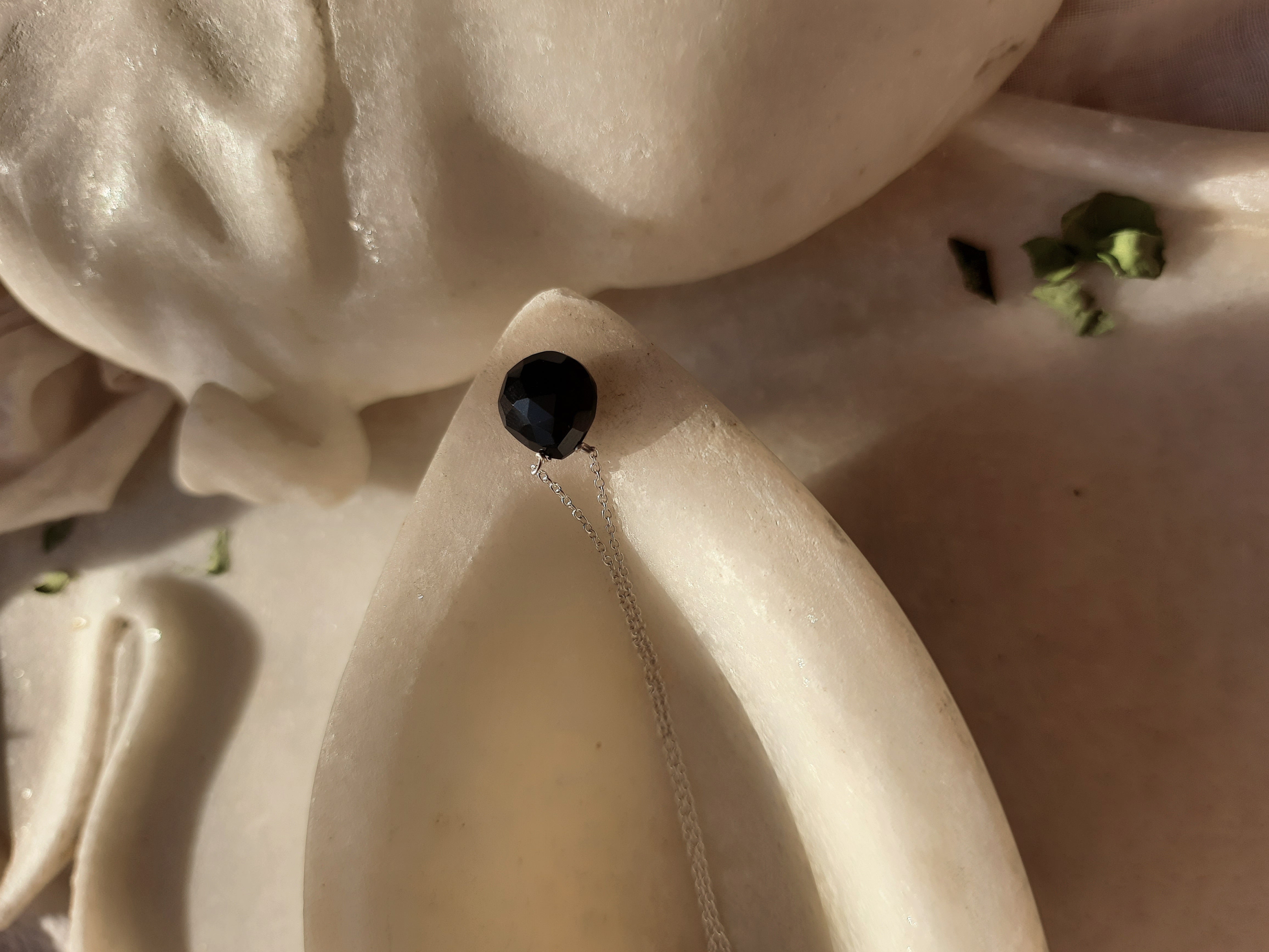 vyam - Black Onyx Heart Shaped Drop Pendant