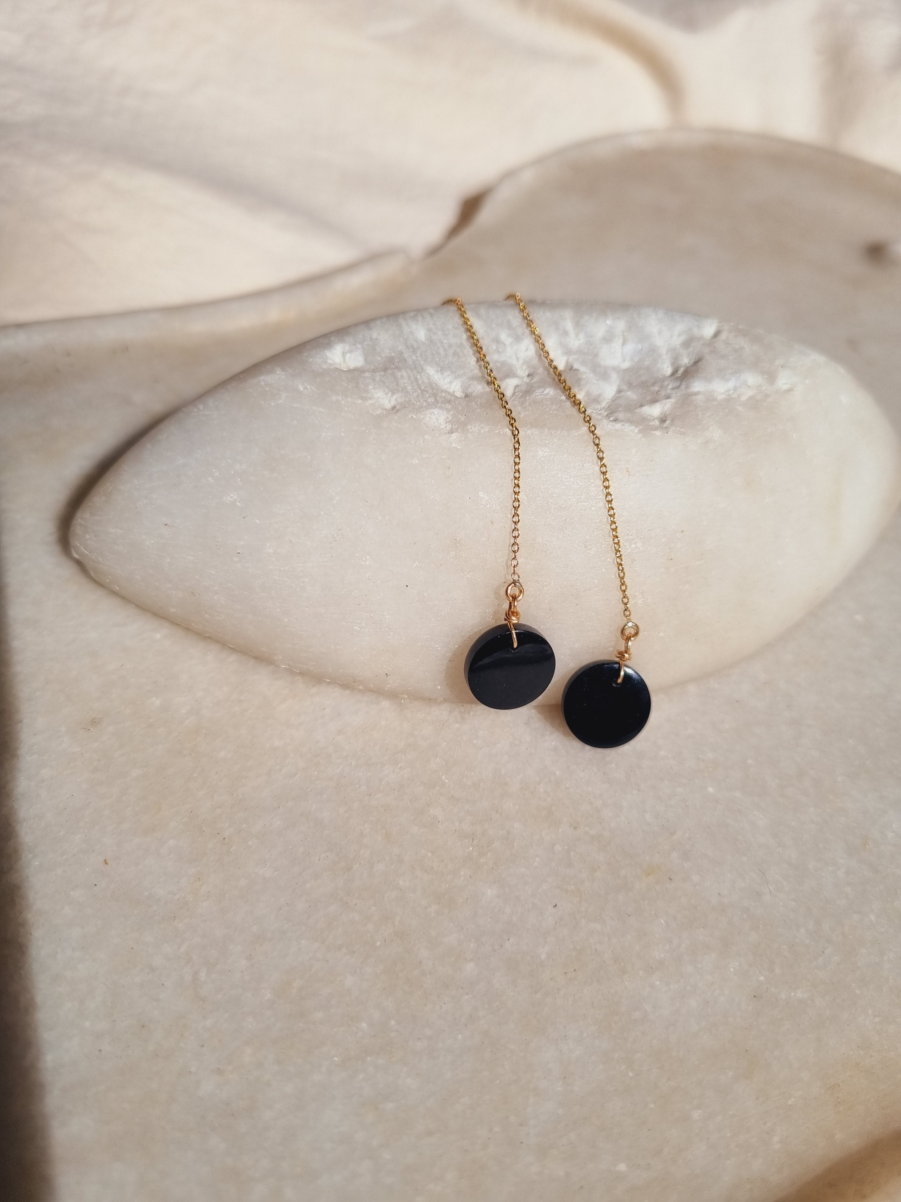 pasya - Black Onyx Coin Earrings