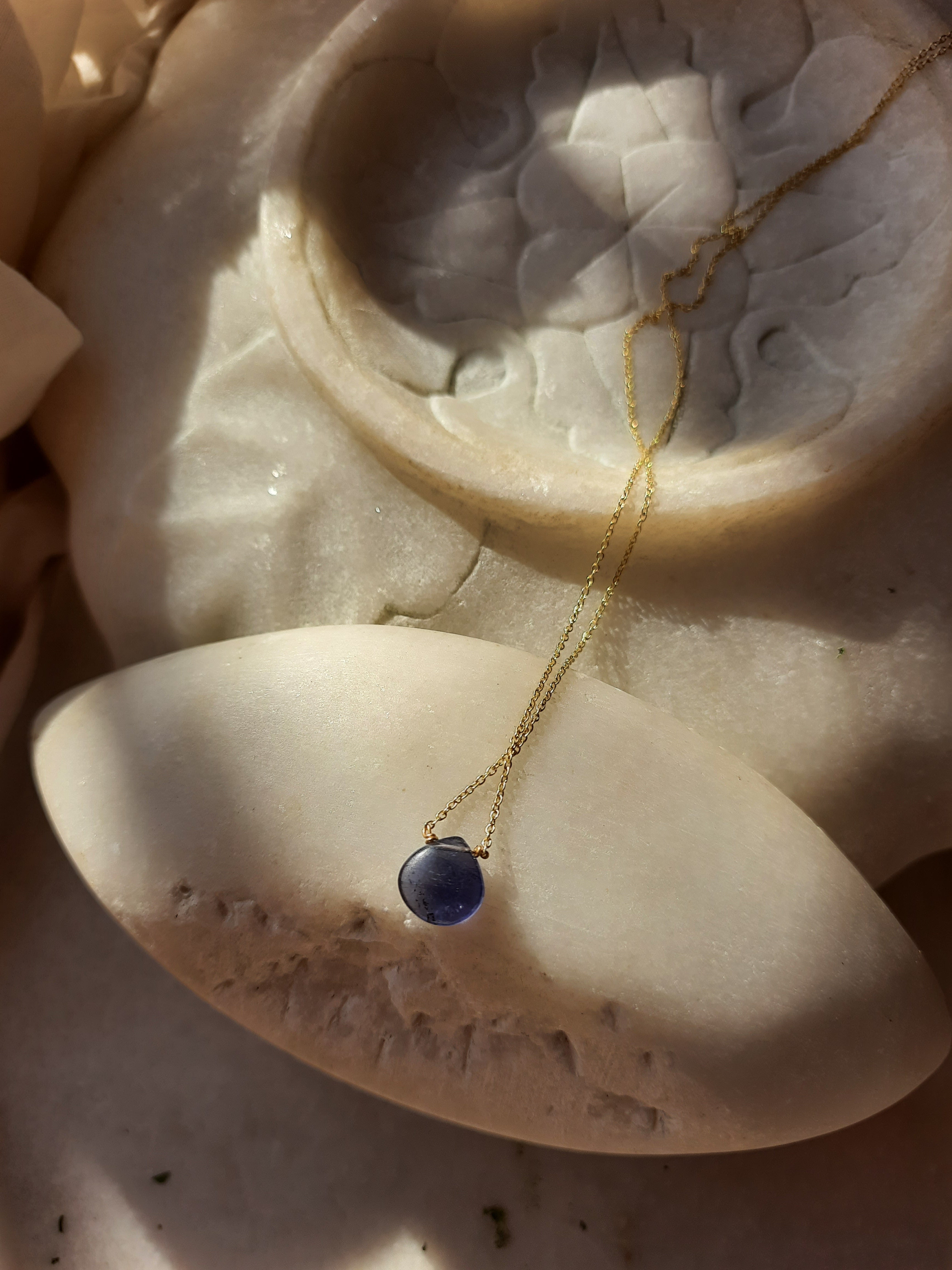 sete - Iolite Heart Shaped Drop Pendant