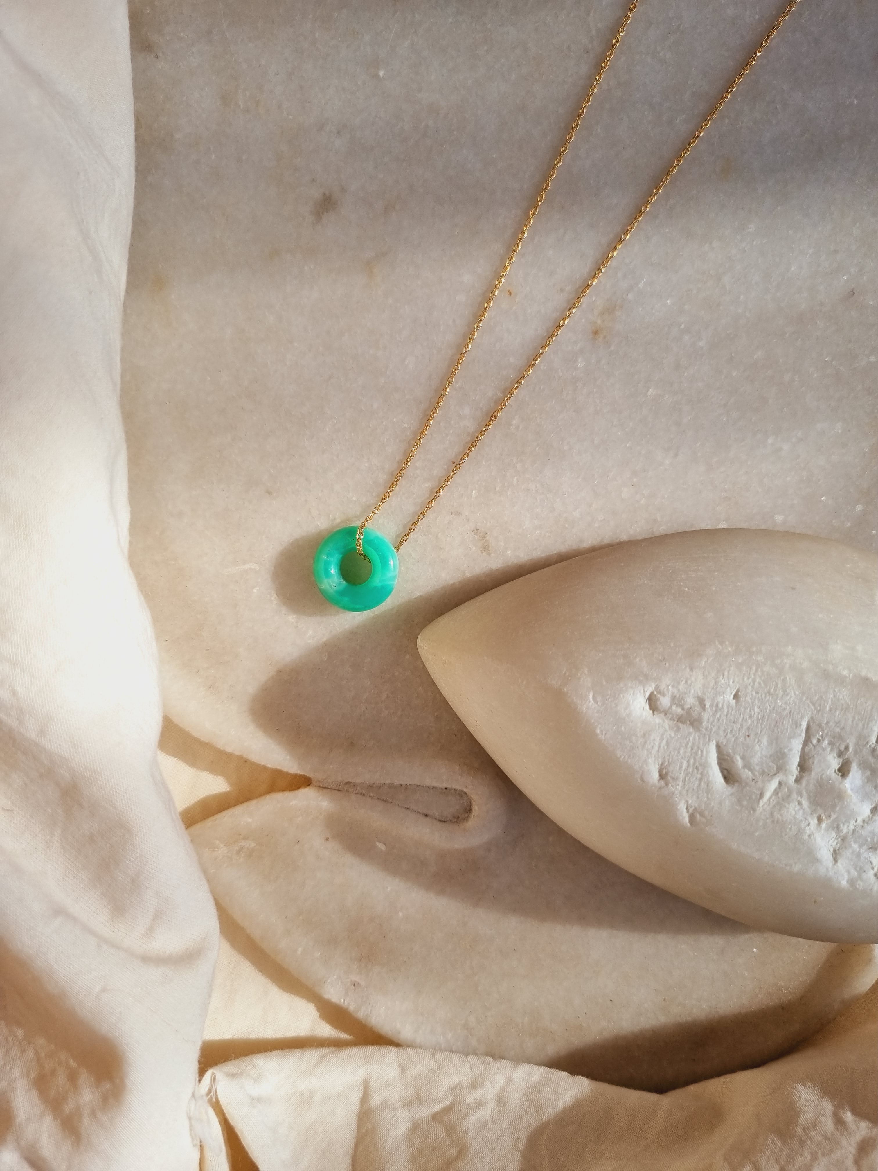 svan - Chrysoprase Ring Pendant